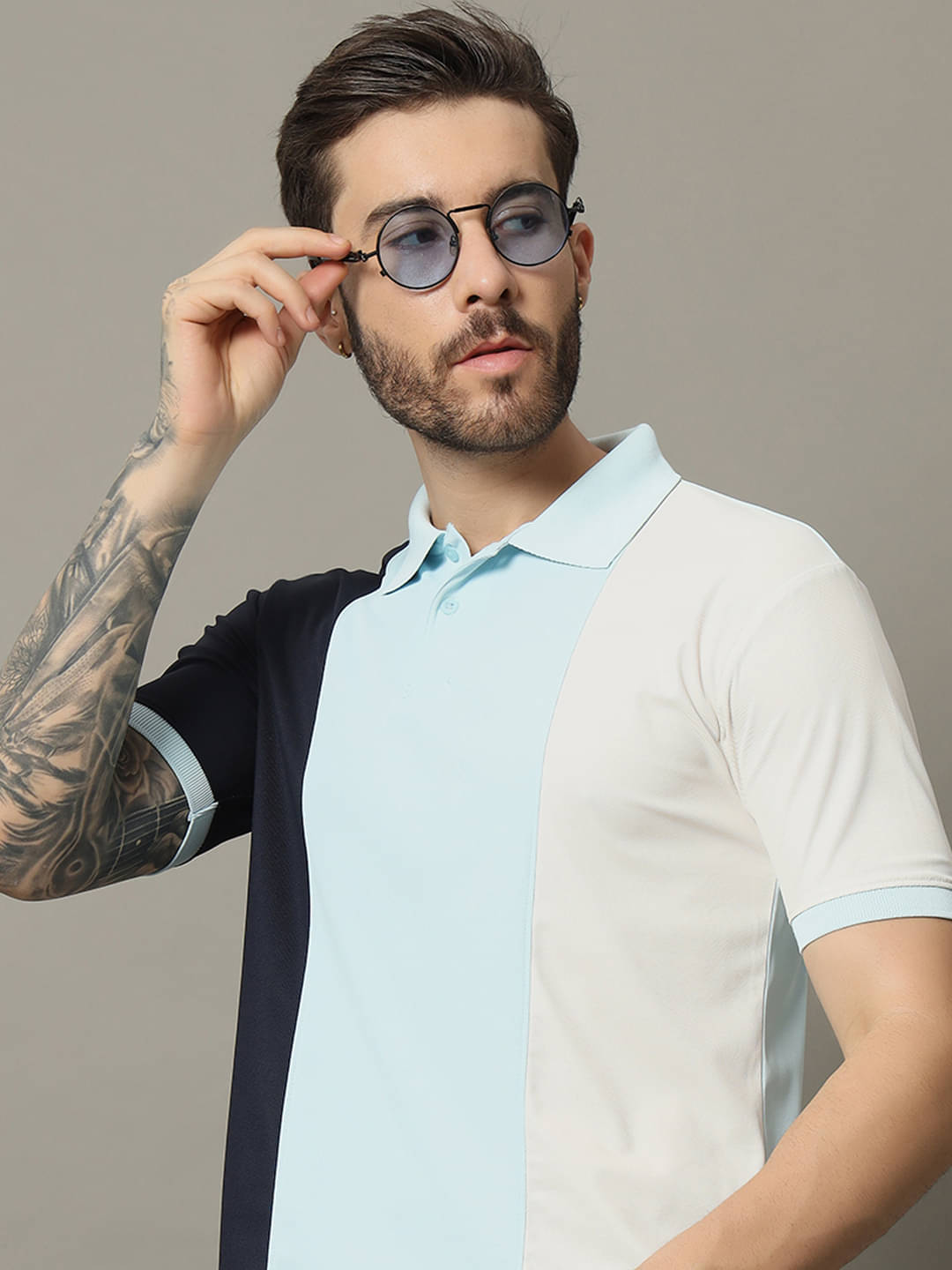 renuovo Pack of 1 Cotton Blend Regular Fit Colorblock Half Sleeves Men's Polo T Shirt ( Aqua ) renuovo Pack of 1 Cotton Blend Regular Fit Colorblock Half Sleeves Men's Polo T Shirt ( Aqua )