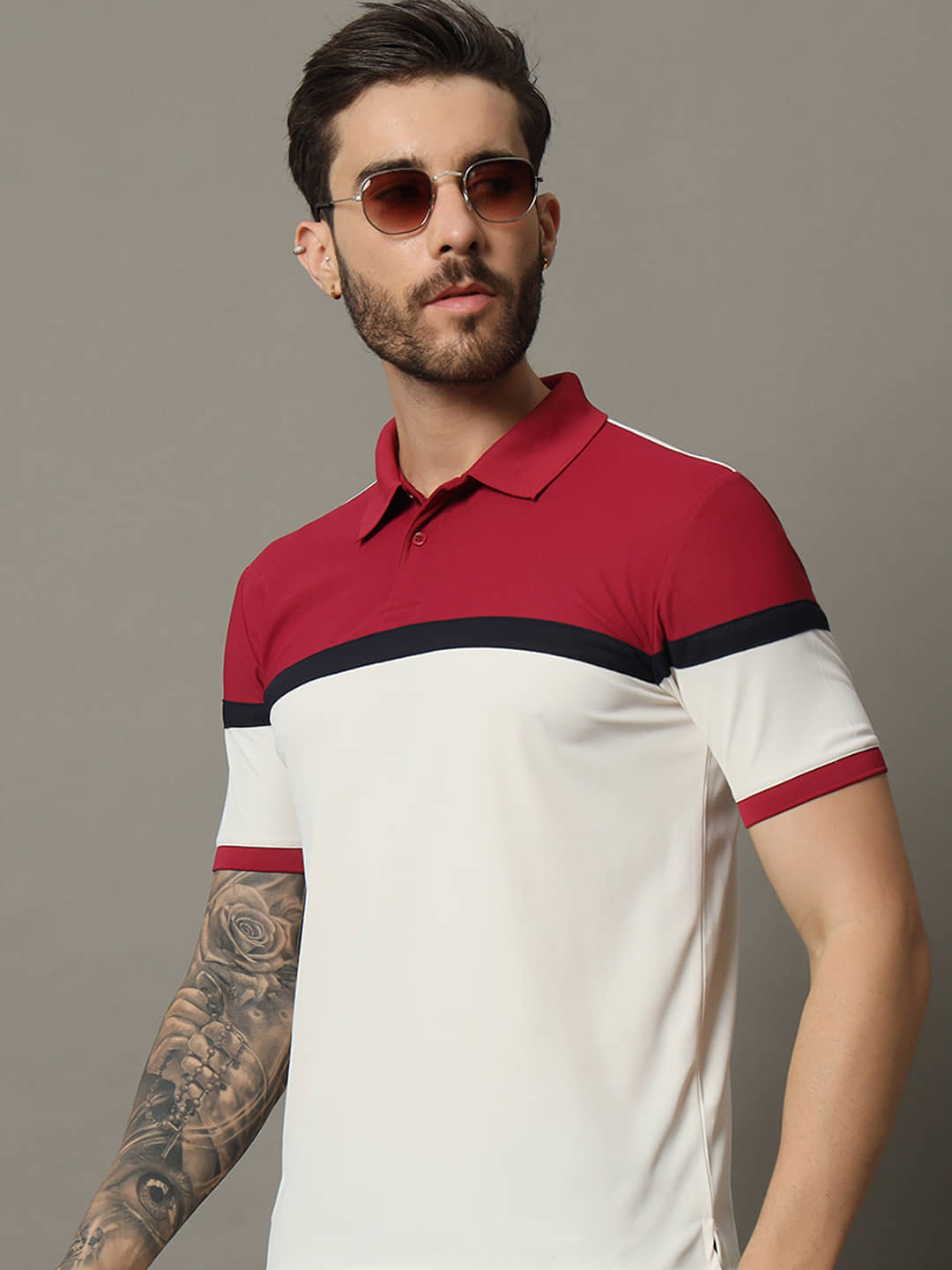 renuovo Pack of 1 Cotton Blend Regular Fit Colorblock Half Sleeves Men's Polo T Shirt ( Maroon )