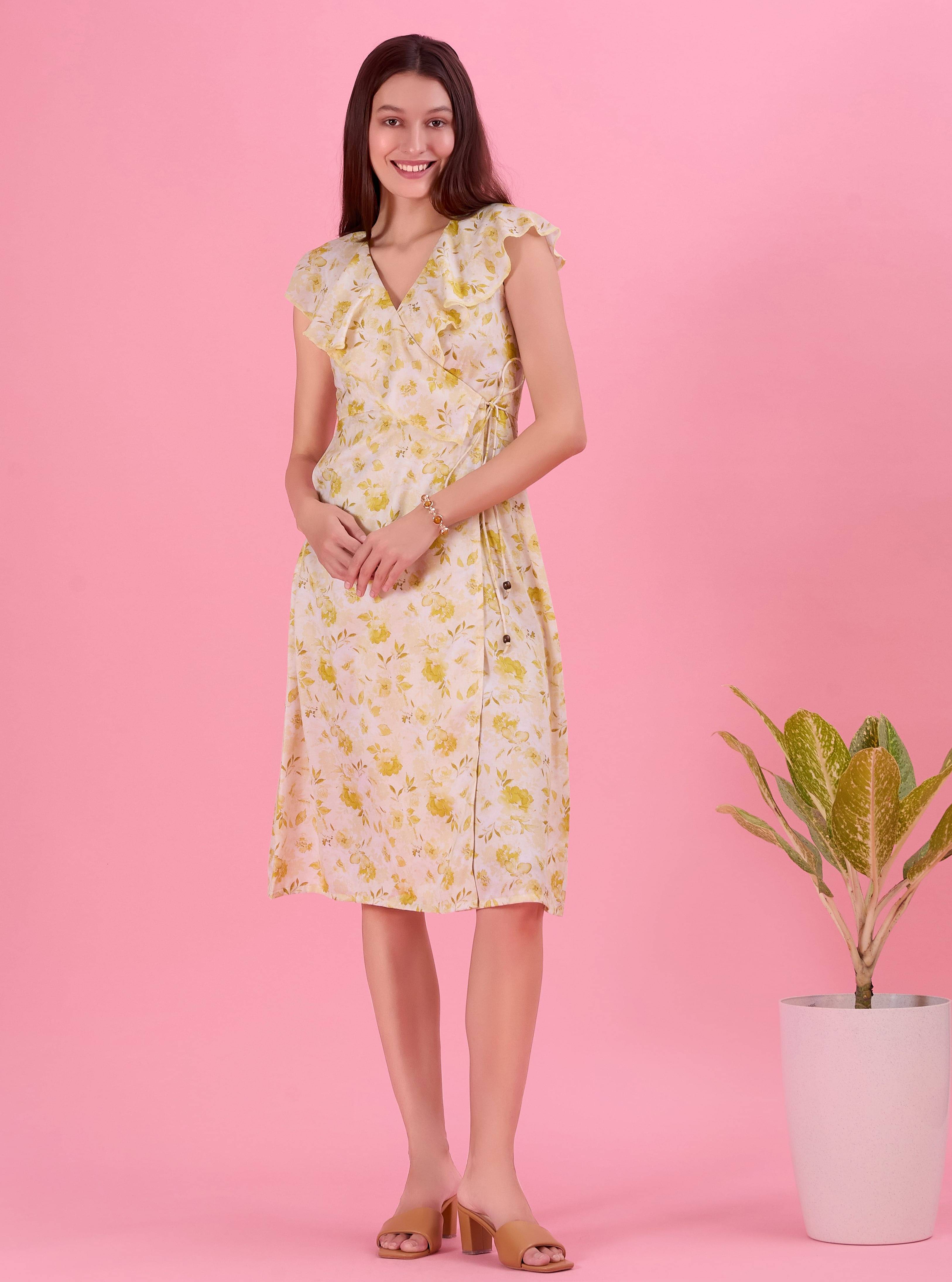     			Amarasha Women Crepe Printed A-line Dress ( White )