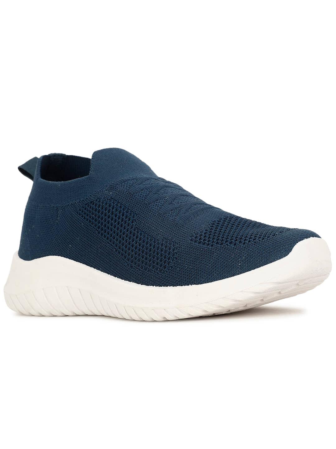 Bata Blue Men's Sports Running Shoes - Sports Shoes | Buy online on ZillyBuy