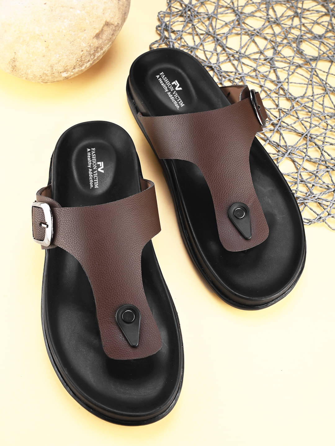     			Fashion Victim Brown Men's Thong Flip Flop