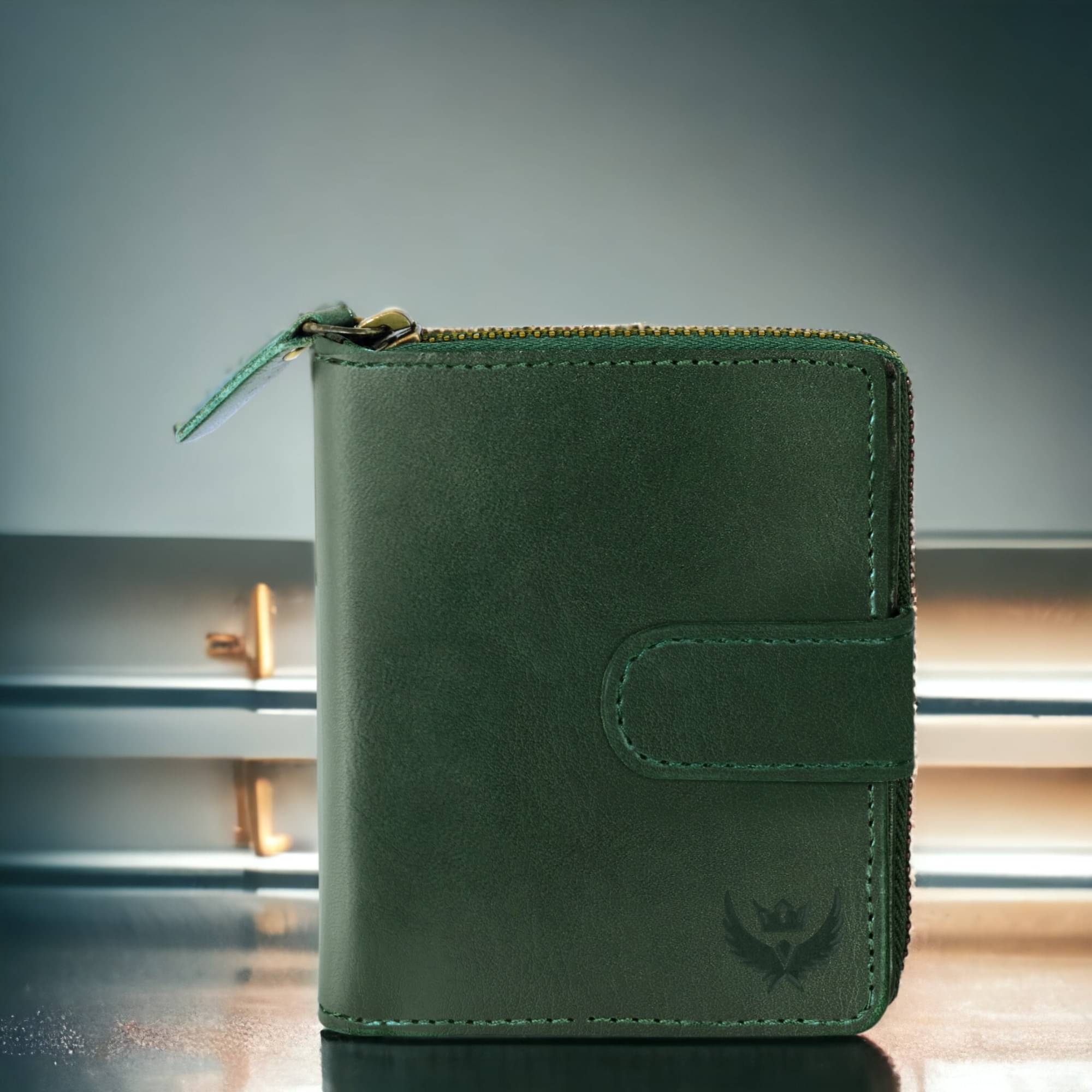     			Lorenz Green 100% Leather Men's RFID Wallet ( Pack of 1 )