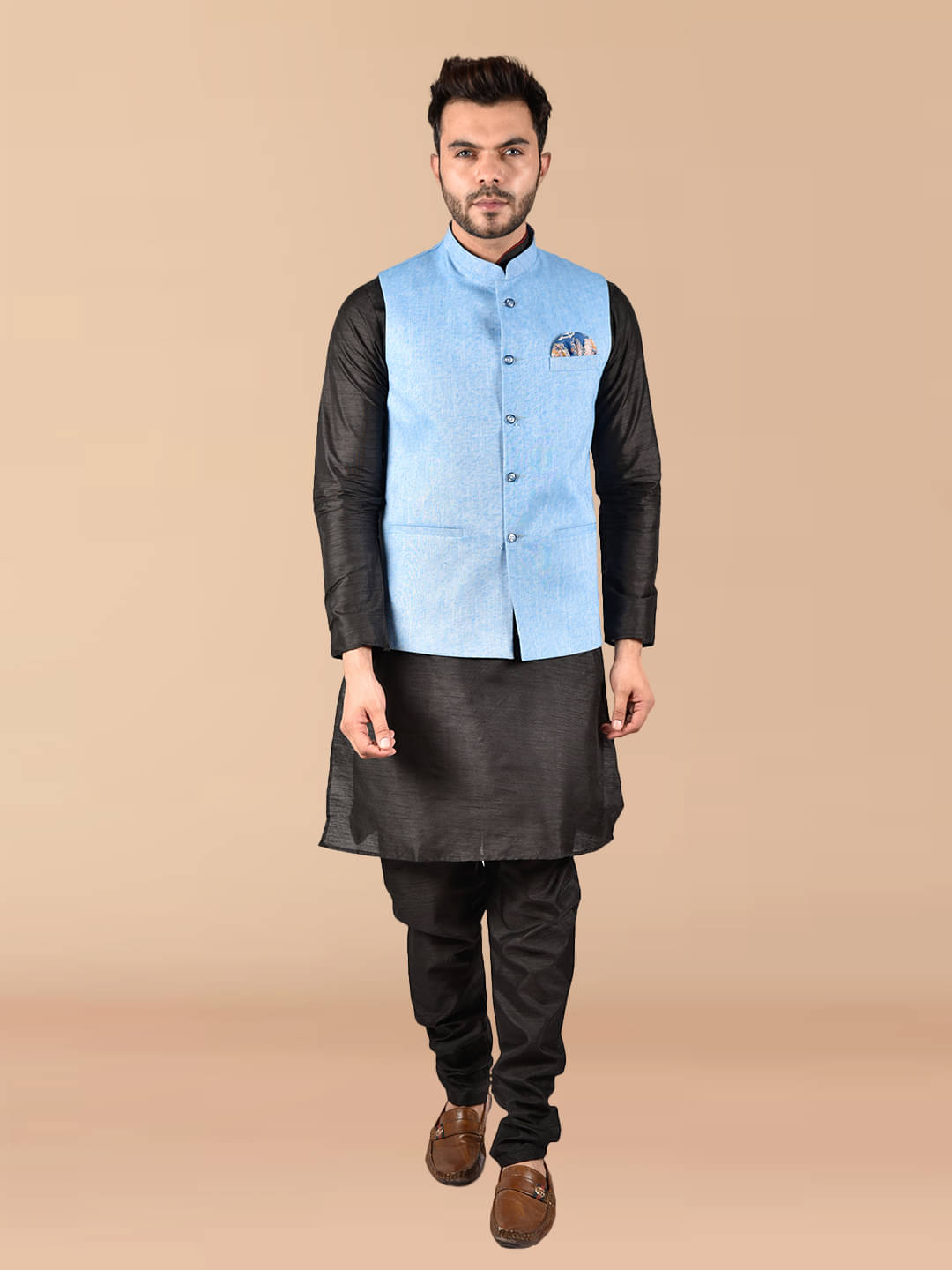     			PRINTCULTR Black Silk Regular Fit Men's Kurta Pyjama Set ( Pack of 1 )