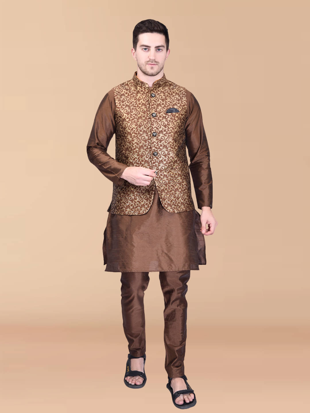     			PRINTCULTR Brown Silk Regular Fit Men's Kurta Pyjama Set ( Pack of 1 )
