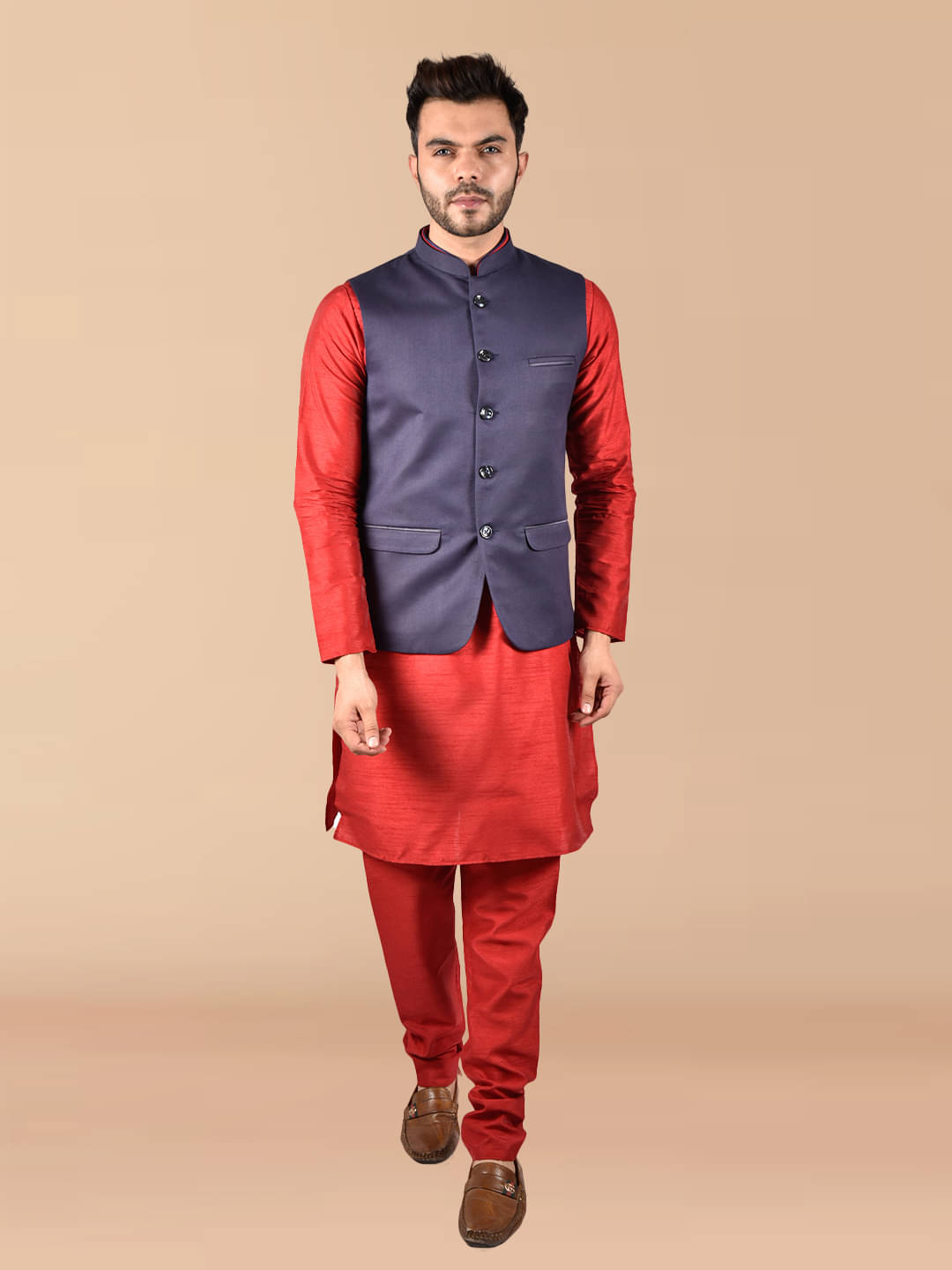 PRINTCULTR Red Silk Regular Fit Men's Kurta Pyjama Set ( Pack of 1 )     			PRINTCULTR Red Silk Regular Fit Men's Kurta Pyjama Set ( Pack of 1 )