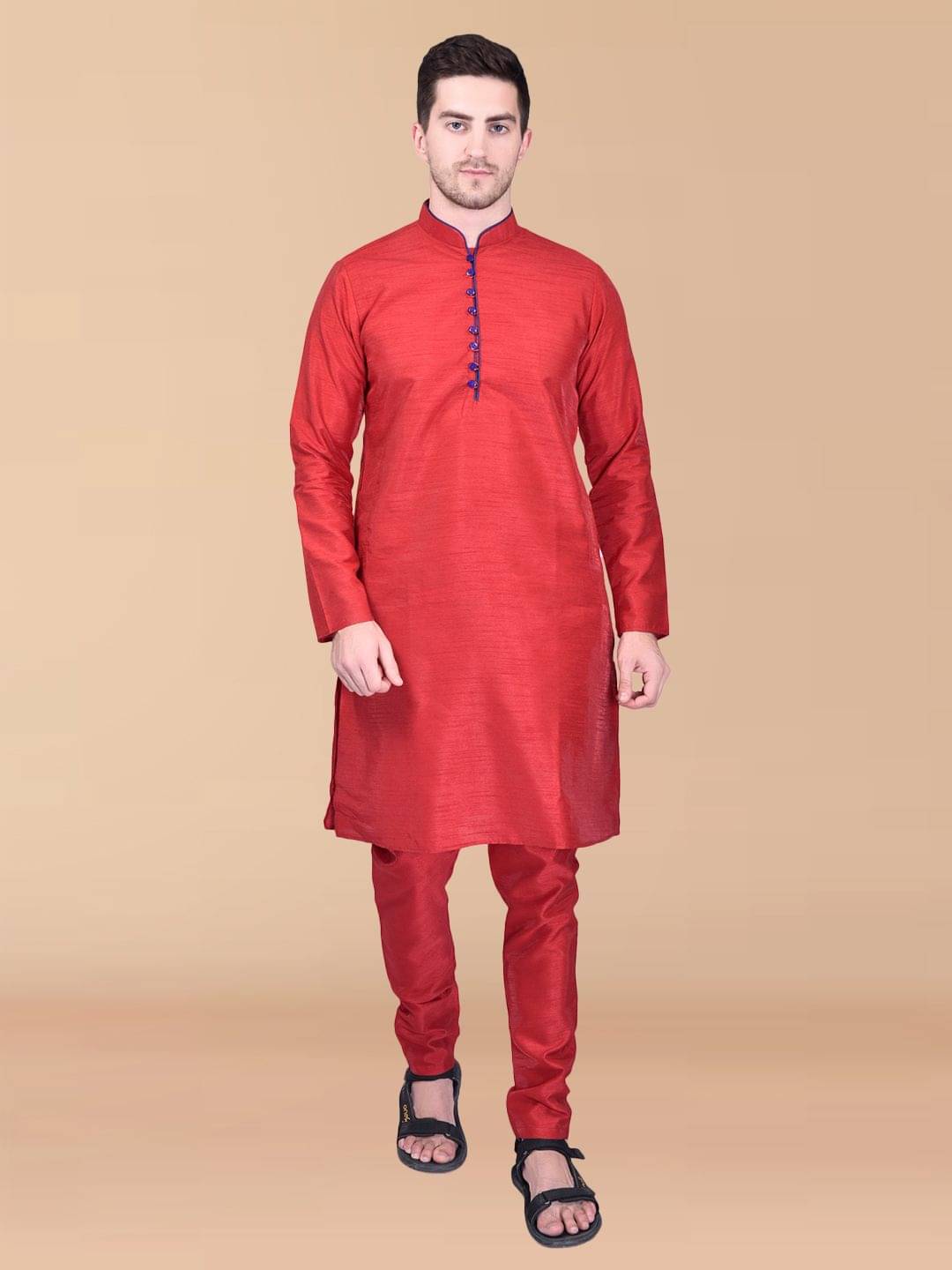     			PRINTCULTR Red Silk Regular Fit Men's Kurta Pyjama Set ( Pack of 1 )