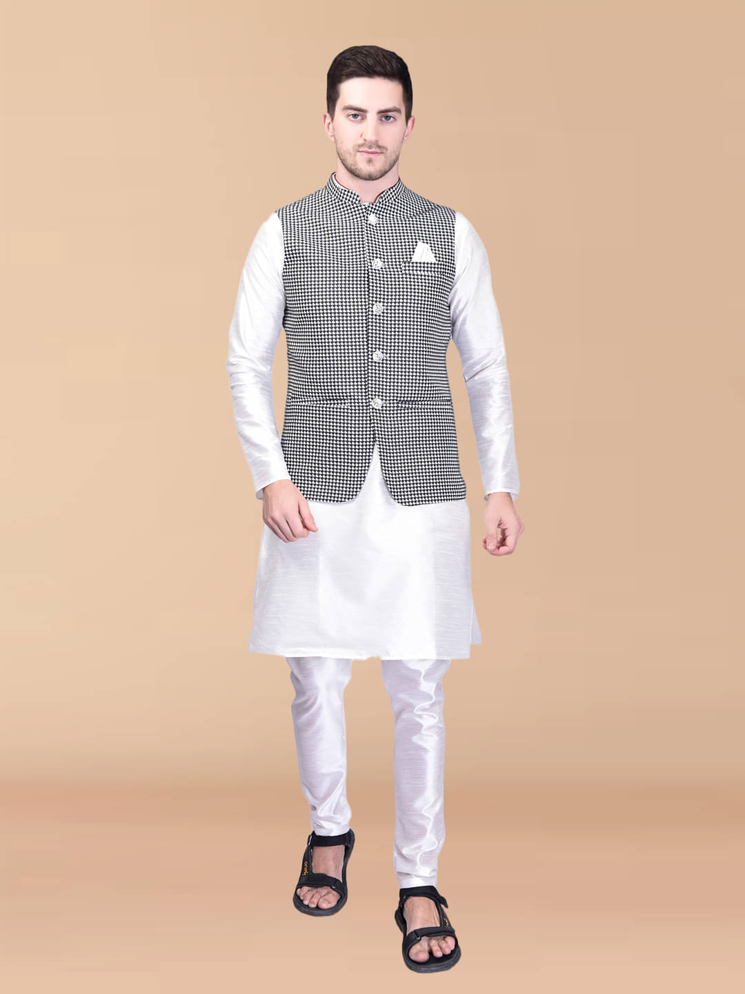     			PRINTCULTR White Silk Regular Fit Men's Kurta Pyjama Set ( Pack of 1 )