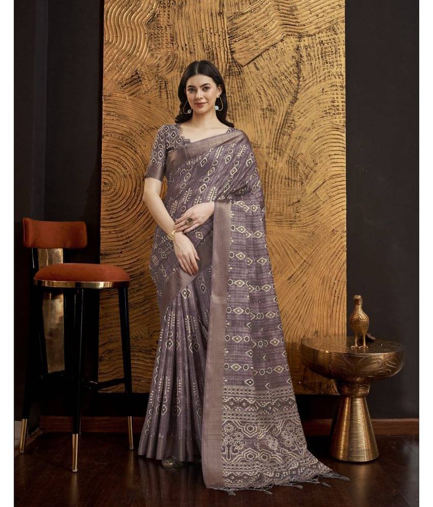 Rekha Maniyar Silk Printed Saree With Unstitched Blouse Piece ( Lavender ) Rekha Maniyar Silk Printed Saree With Unstitched Blouse Piece ( Lavender )