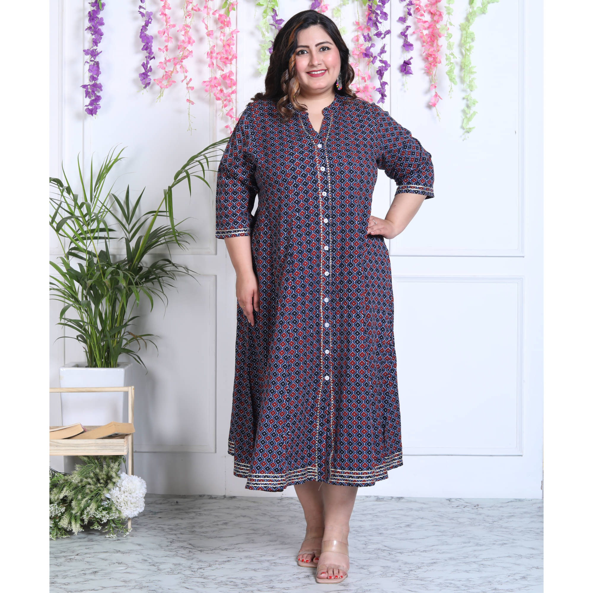 Swasti Cotton Blend Printed Front Slit Women's Kurti - Blue ( Pack of 1 )     			Swasti Cotton Blend Printed Front Slit Women's Kurti - Blue ( Pack of 1 )