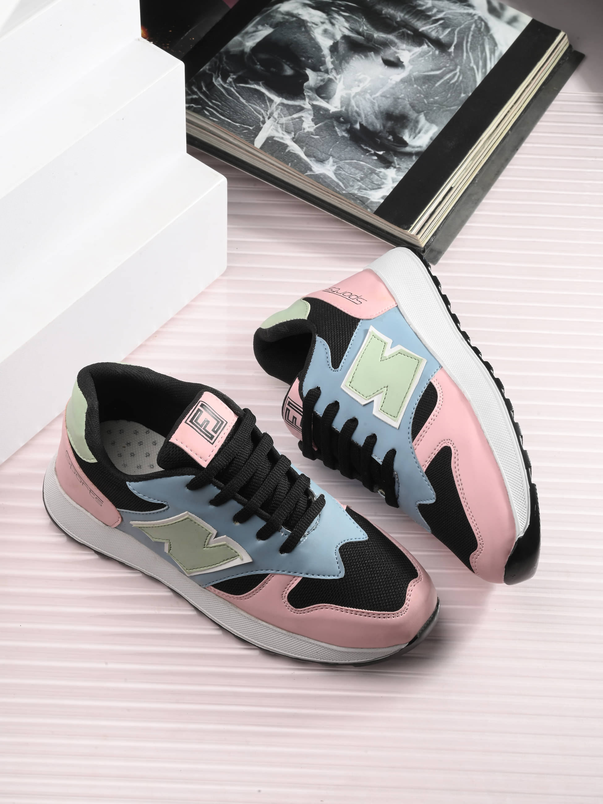     			Footloose Pink Women's Sneakers
