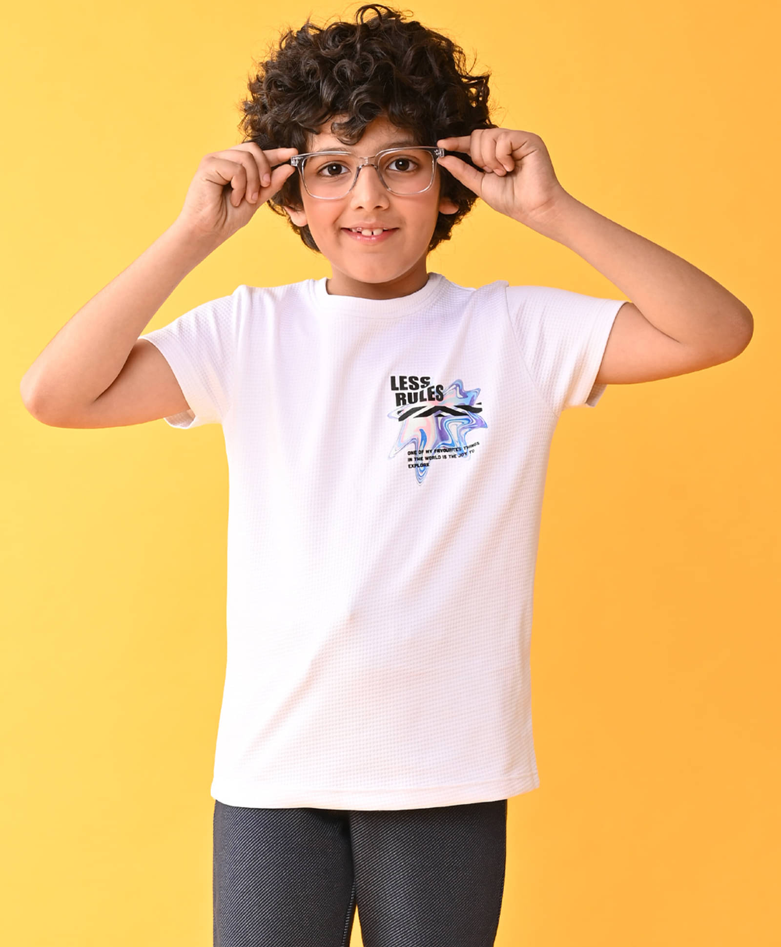     			LESS RULES TEXTURED WHITE SHORT SLEEVES T-SHIRT - WHITE
