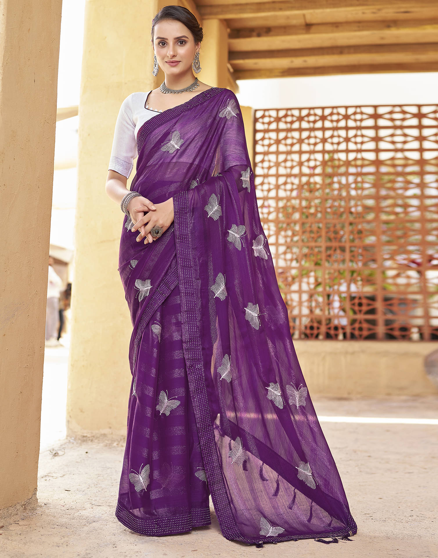 Satrani Chiffon Embellished Ready to Wear Saree With Unstitched Blouse Piece ( Purple ) Satrani Chiffon Embellished Ready to Wear Saree With Unstitched Blouse Piece ( Purple )