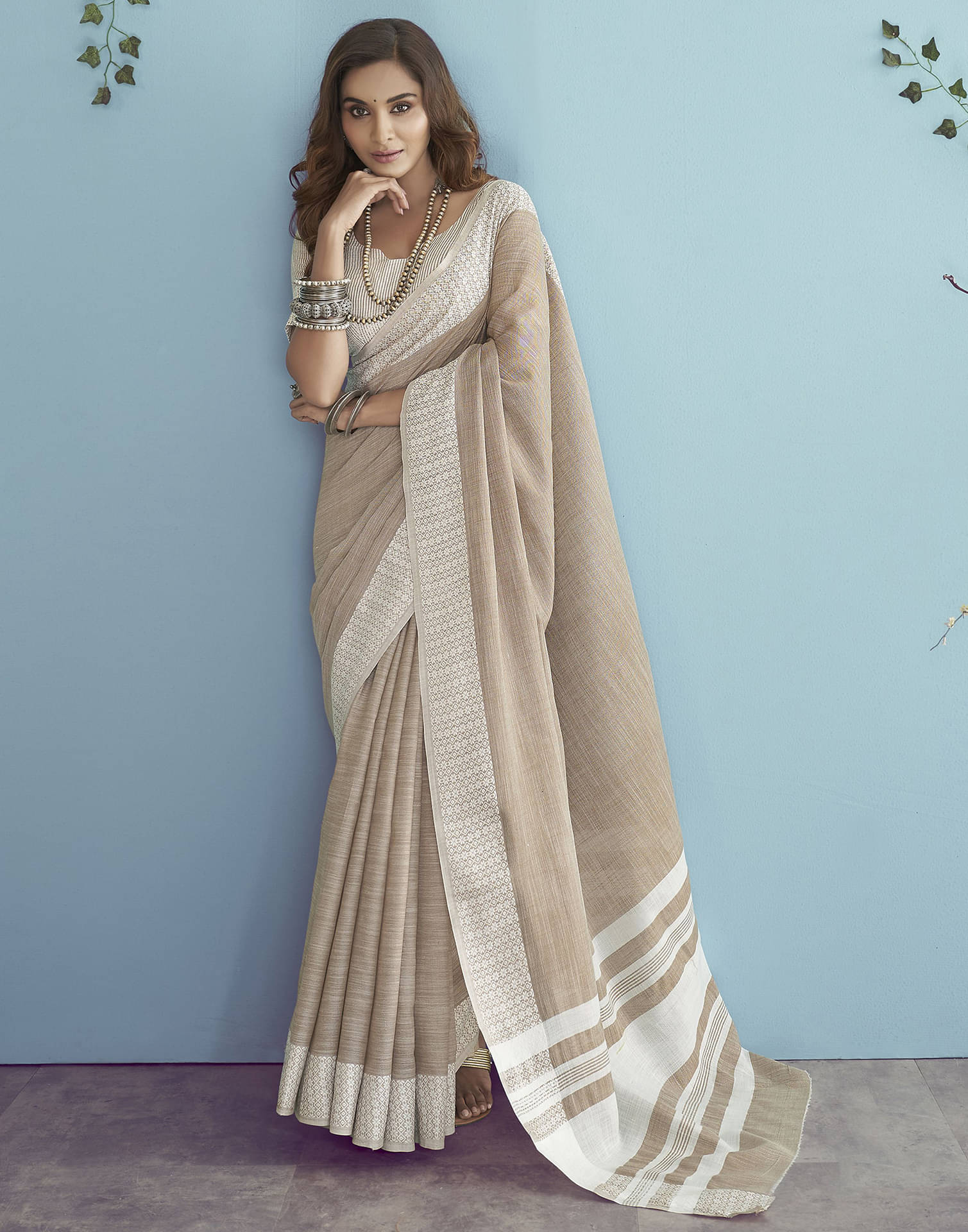Satrani Cotton Woven Saree With Unstitched Blouse Piece ( Brown ) Satrani Cotton Woven Saree With Unstitched Blouse Piece ( Brown )