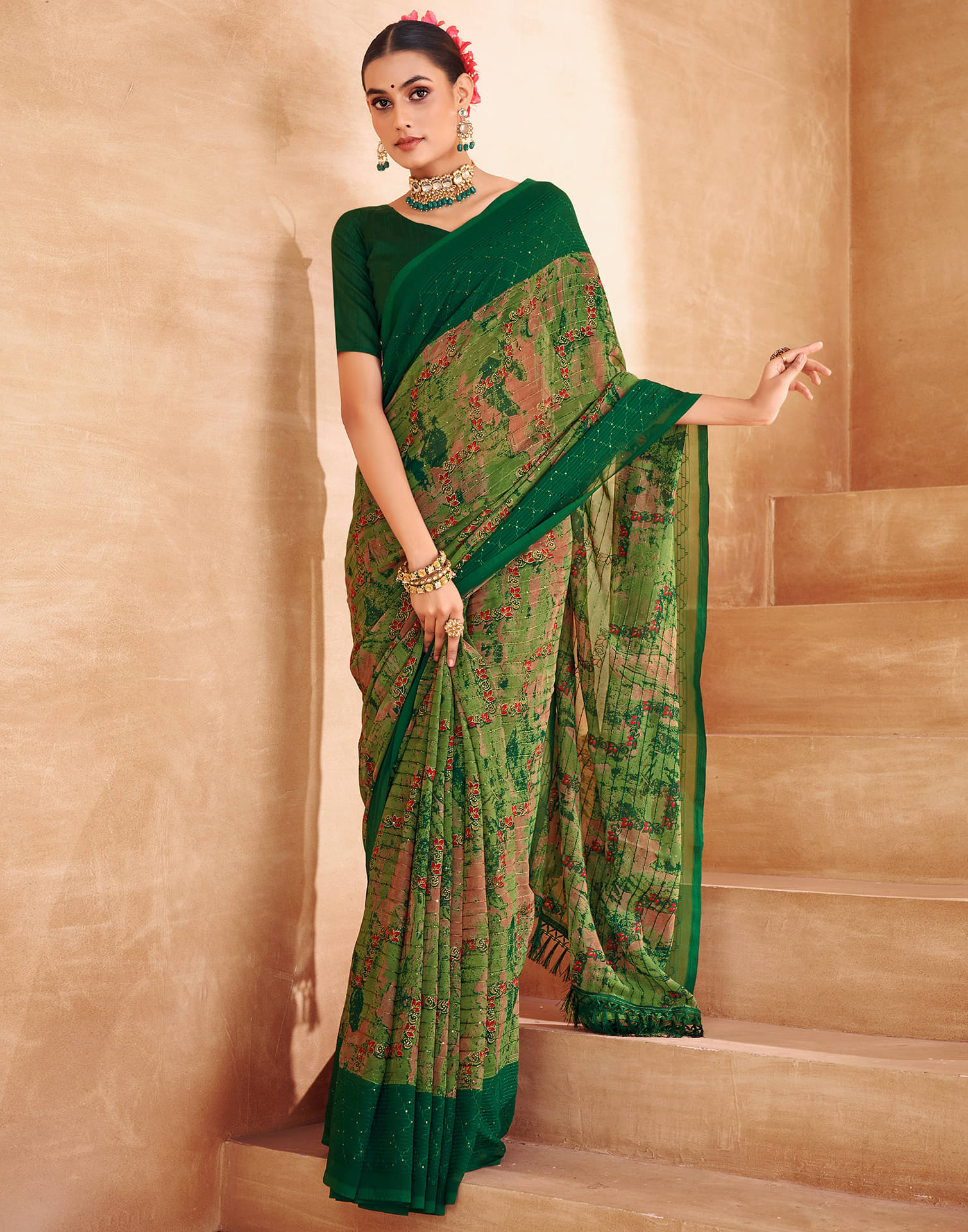     			Satrani Georgette Embellished Saree With Unstitched Blouse Piece ( Green )