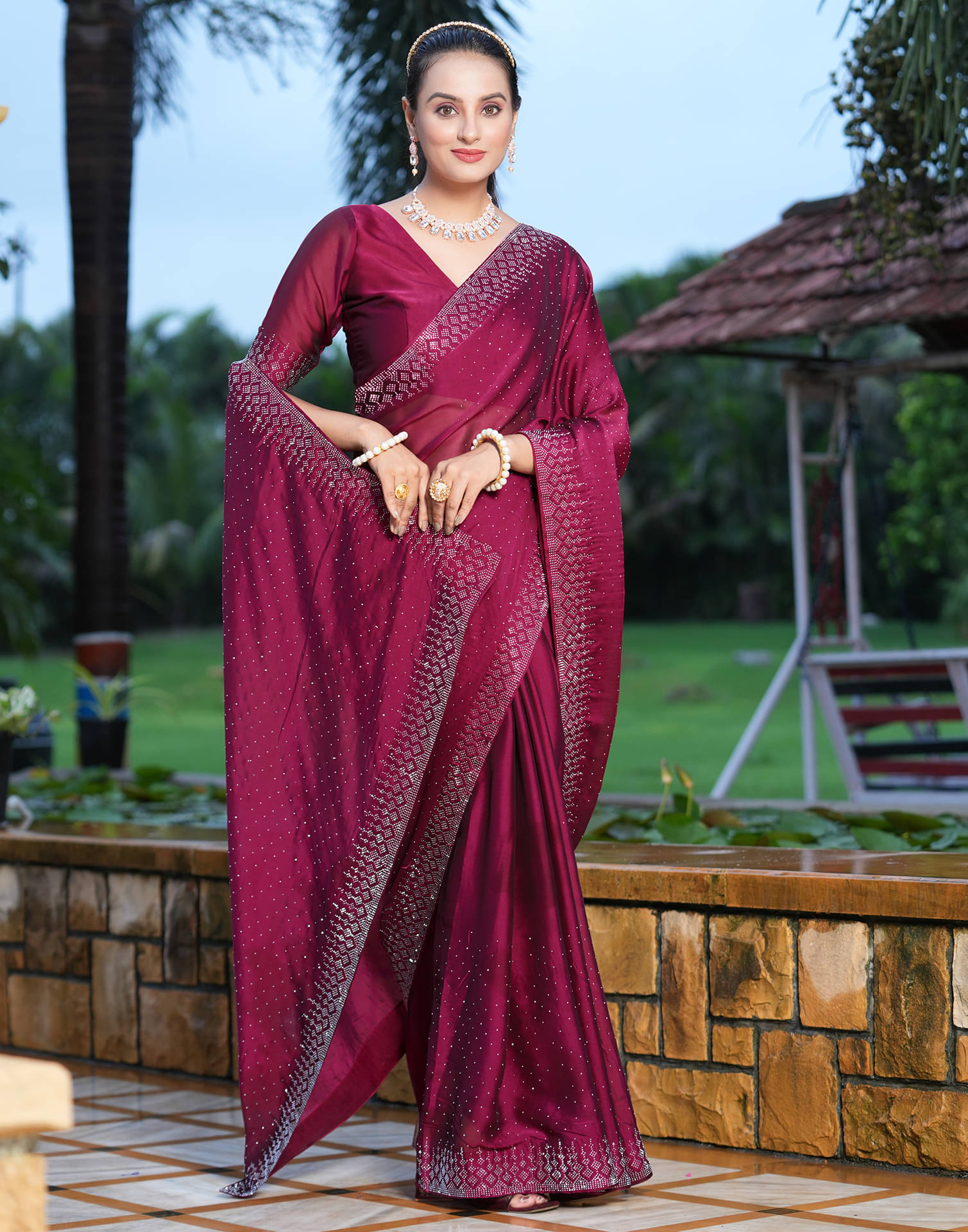     			Satrani Georgette Embellished Saree With Unstitched Blouse Piece ( Wine )