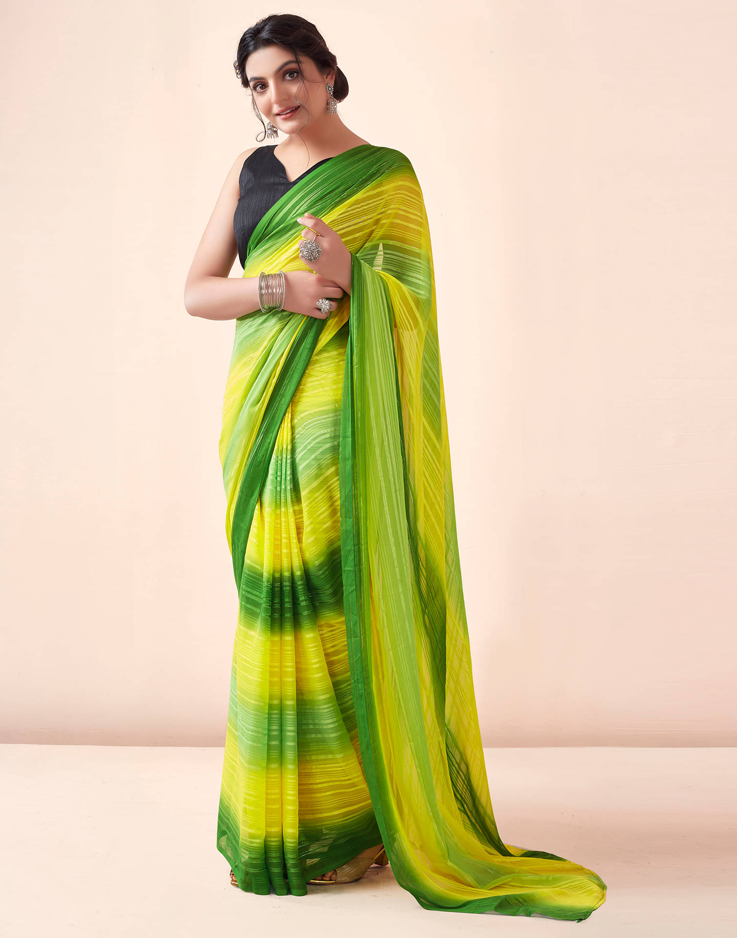 Satrani Georgette Printed Ready to Wear Saree With Unstitched Blouse Piece ( Green ) Satrani Georgette Printed Ready to Wear Saree With Unstitched Blouse Piece ( Green )