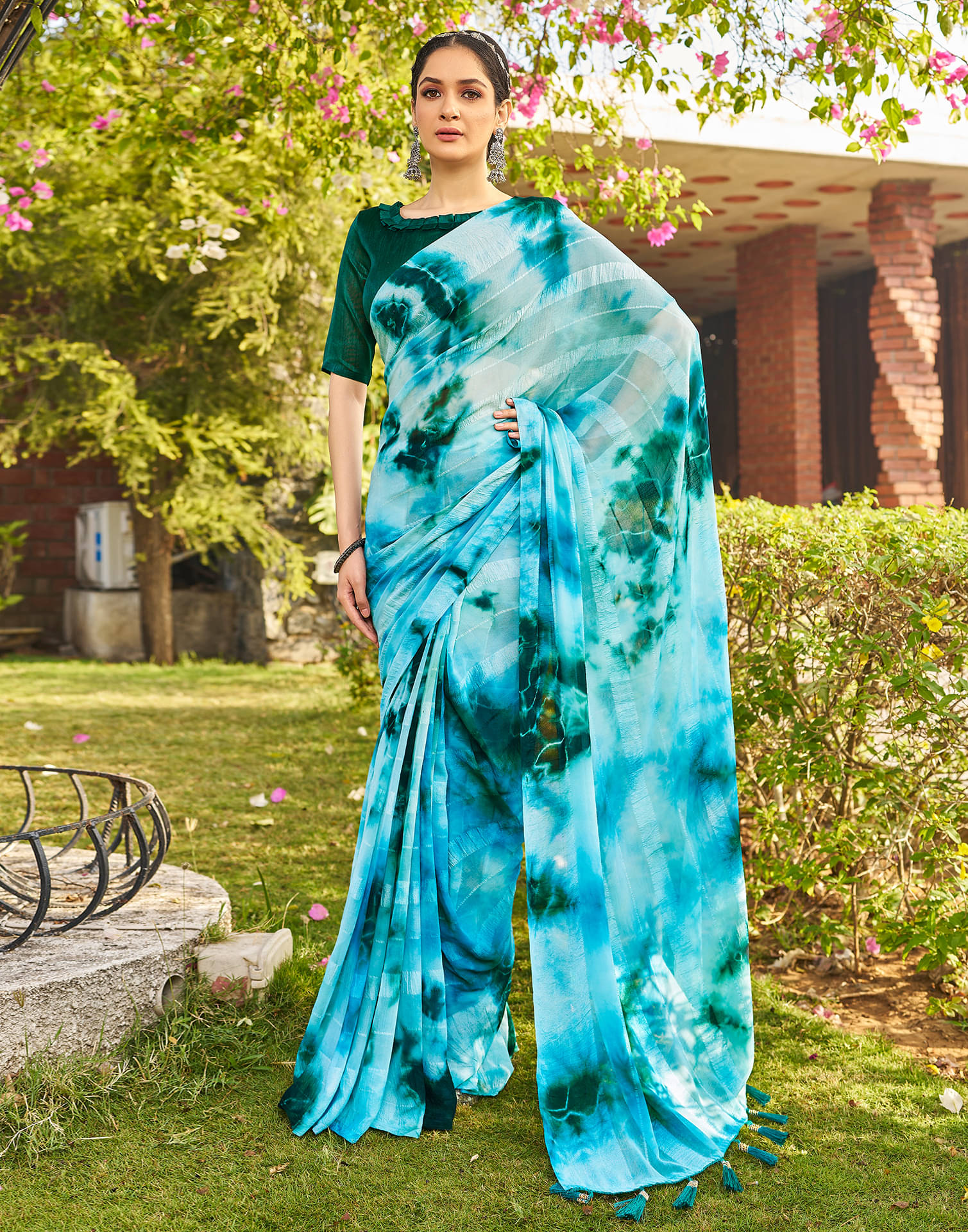     			Satrani Georgette Printed Saree With Unstitched Blouse Piece ( LightBLue )