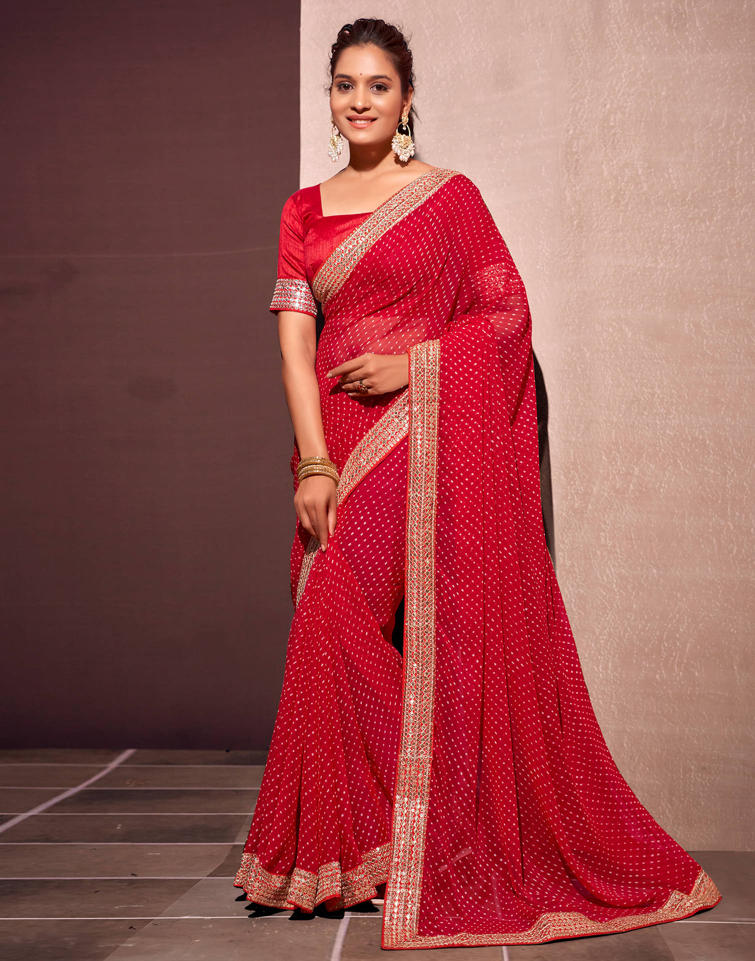 Satrani Georgette Printed Saree With Unstitched Blouse Piece ( Red ) Satrani Georgette Printed Saree With Unstitched Blouse Piece ( Red )