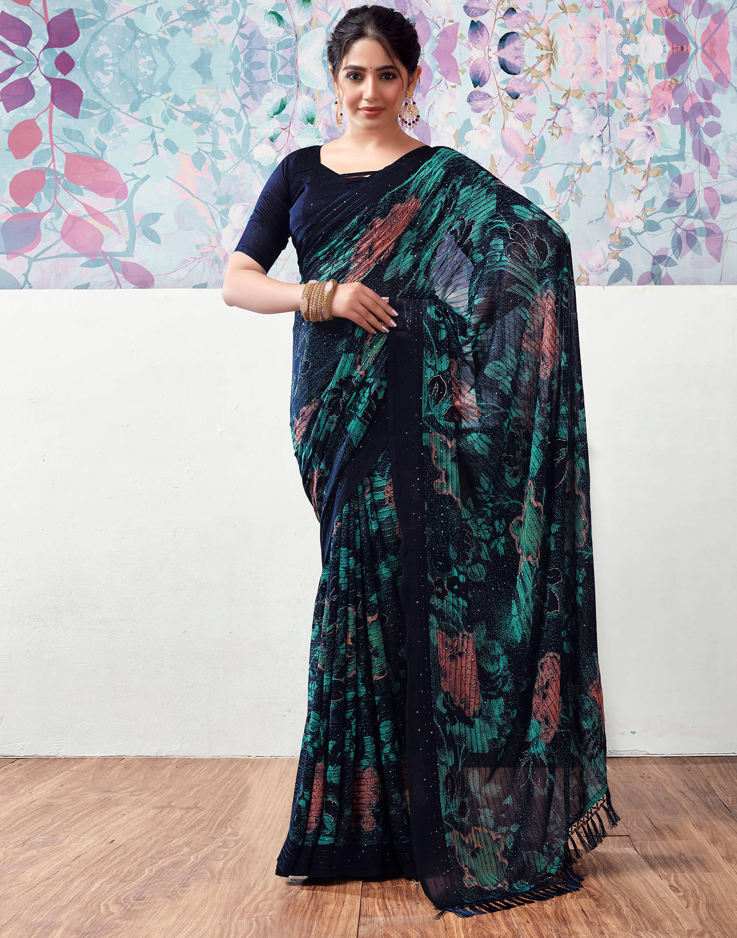 Satrani Georgette Printed Saree With Unstitched Blouse Piece ( Navy Blue ) Satrani Georgette Printed Saree With Unstitched Blouse Piece ( Navy Blue )