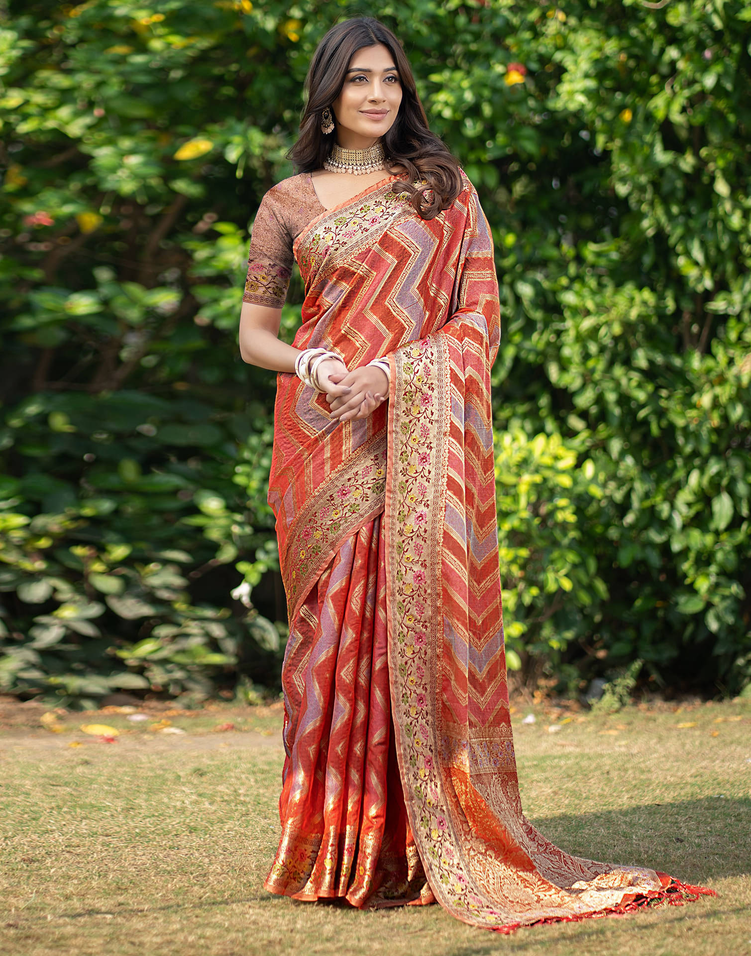     			Satrani Organza Woven Saree With Unstitched Blouse Piece ( Orange )