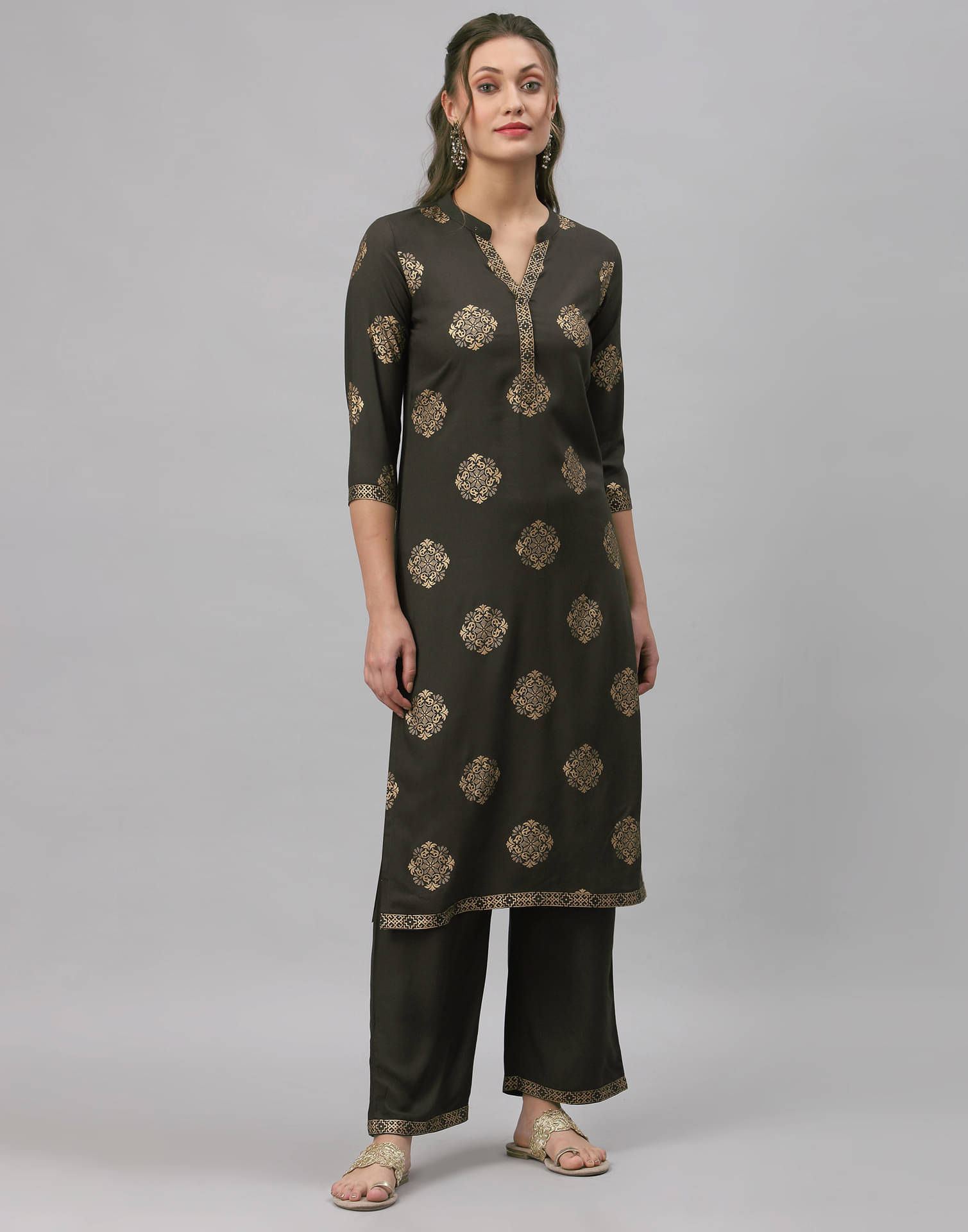 Skylee Rayon Printed Kurti With Palazzo Women's Stitched Salwar Suit - Dark Grey ( Pack of 1 ) Skylee Rayon Printed Kurti With Palazzo Women's Stitched Salwar Suit - Dark Grey ( Pack of 1 )