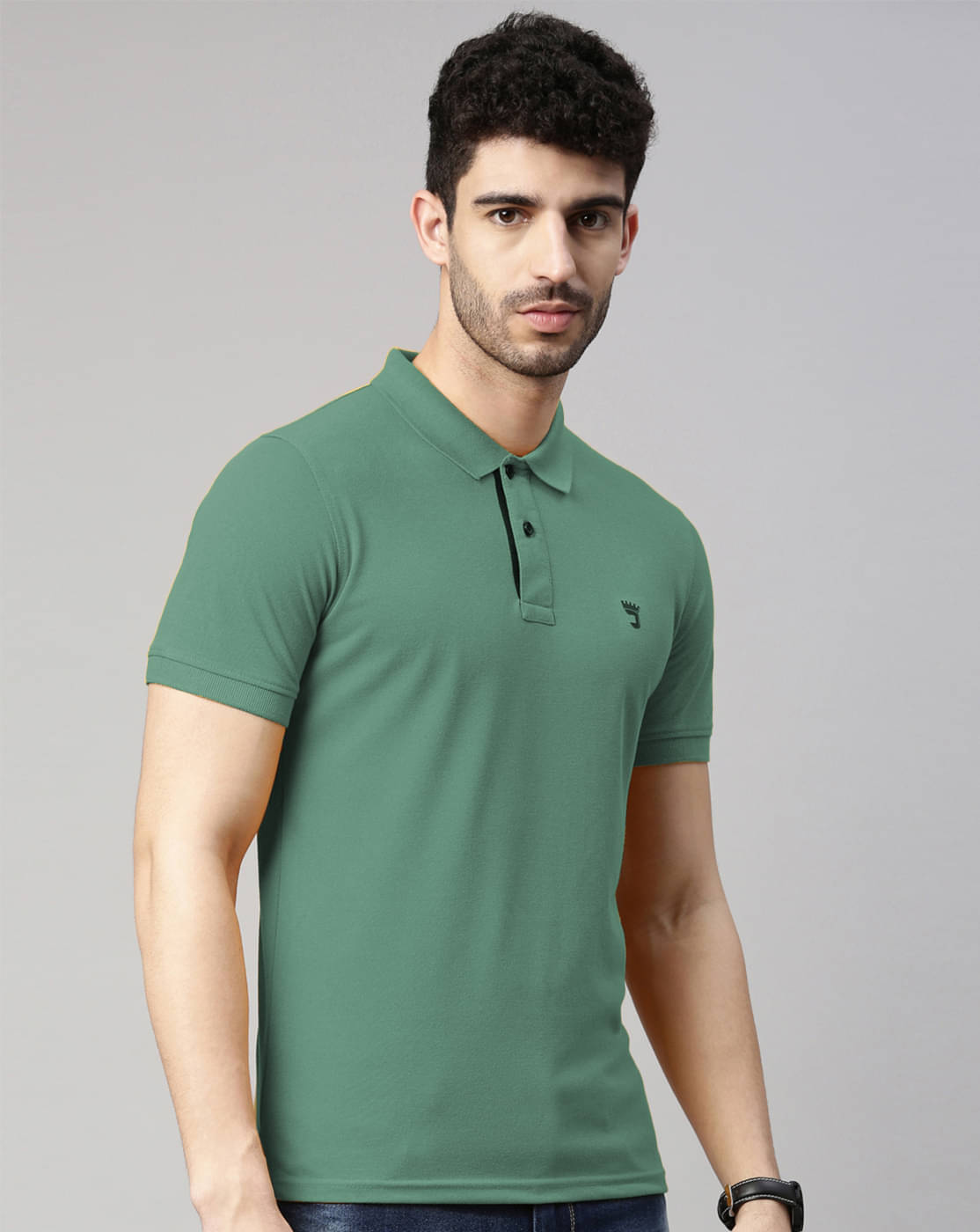 Joven Cotton Blend Regular Fit Solid Half Sleeves Men's Polo T Shirt - Green ( Pack of 1 ) Joven Cotton Blend Regular Fit Solid Half Sleeves Men's Polo T Shirt - Green ( Pack of 1 )