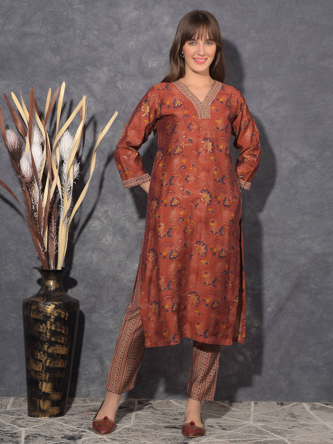 Mamoose Cotton Blend Printed Kurti With Pants Women's Stitched Salwar Suit - Red ( Pack of 1 ) Mamoose Cotton Blend Printed Kurti With Pants Women's Stitched Salwar Suit - Red ( Pack of 1 )