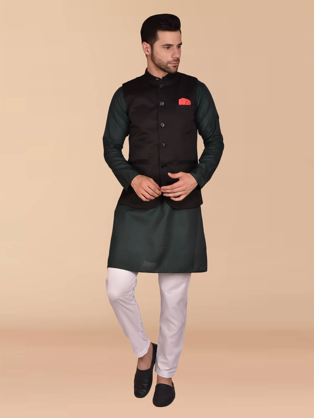     			PRINTCULTR Black Cotton Regular Fit Men's Kurta Pyjama Set ( Pack of 1 )