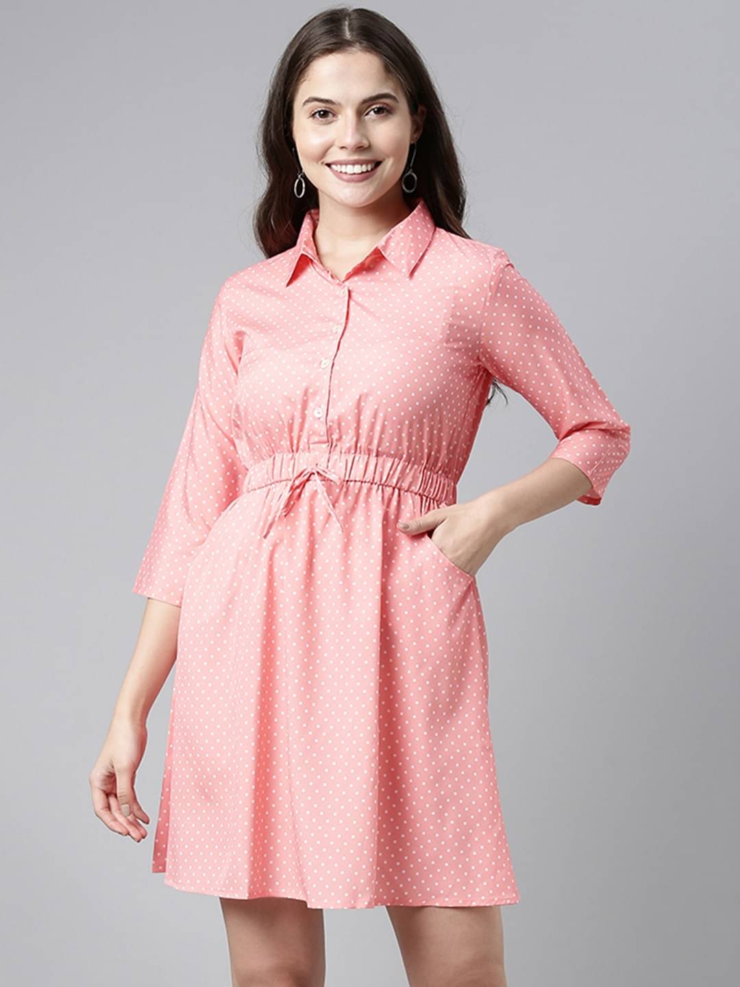     			Vaamsi Women Crepe Printed Fit & Flare Dress ( Pink )