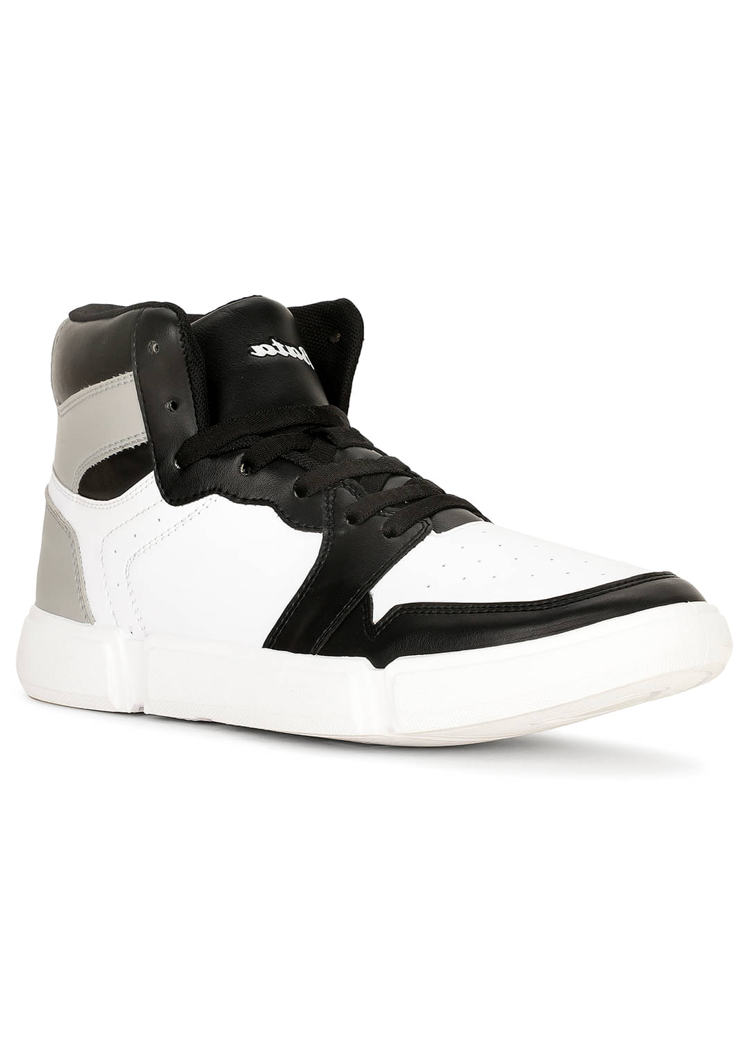     			Bata Black Men's Sneakers