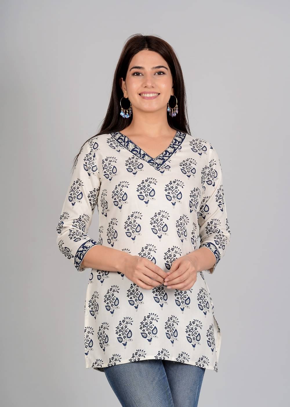     			Gobya Women's Rayon Regular Top ( Off White )