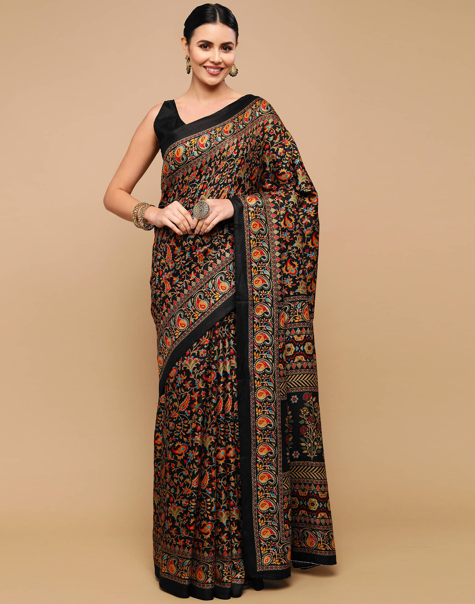     			Samah Silk Blend Printed Saree With Unstitched Blouse Piece ( Black )