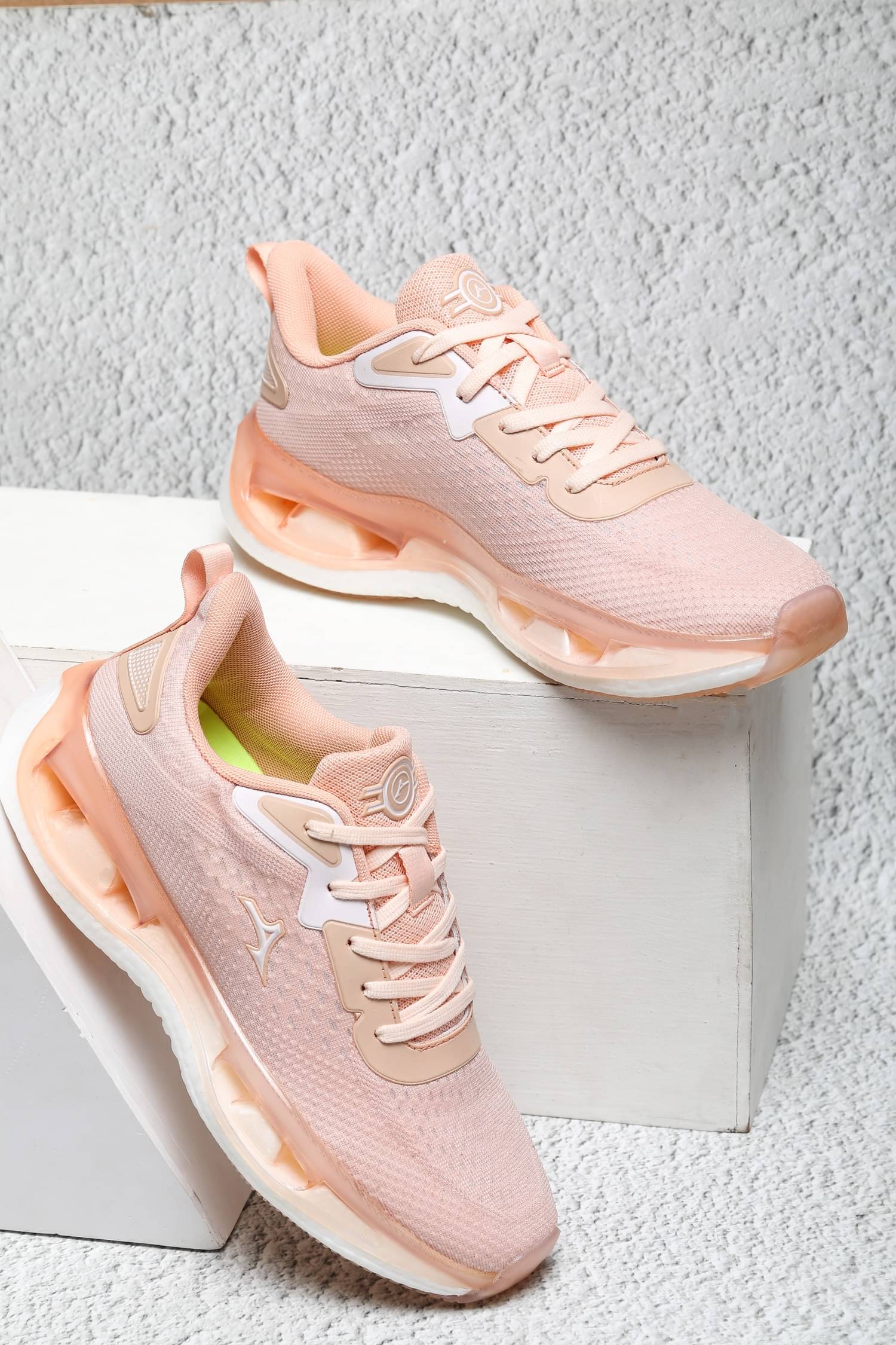     			Abros - Peach Women's Running Shoes