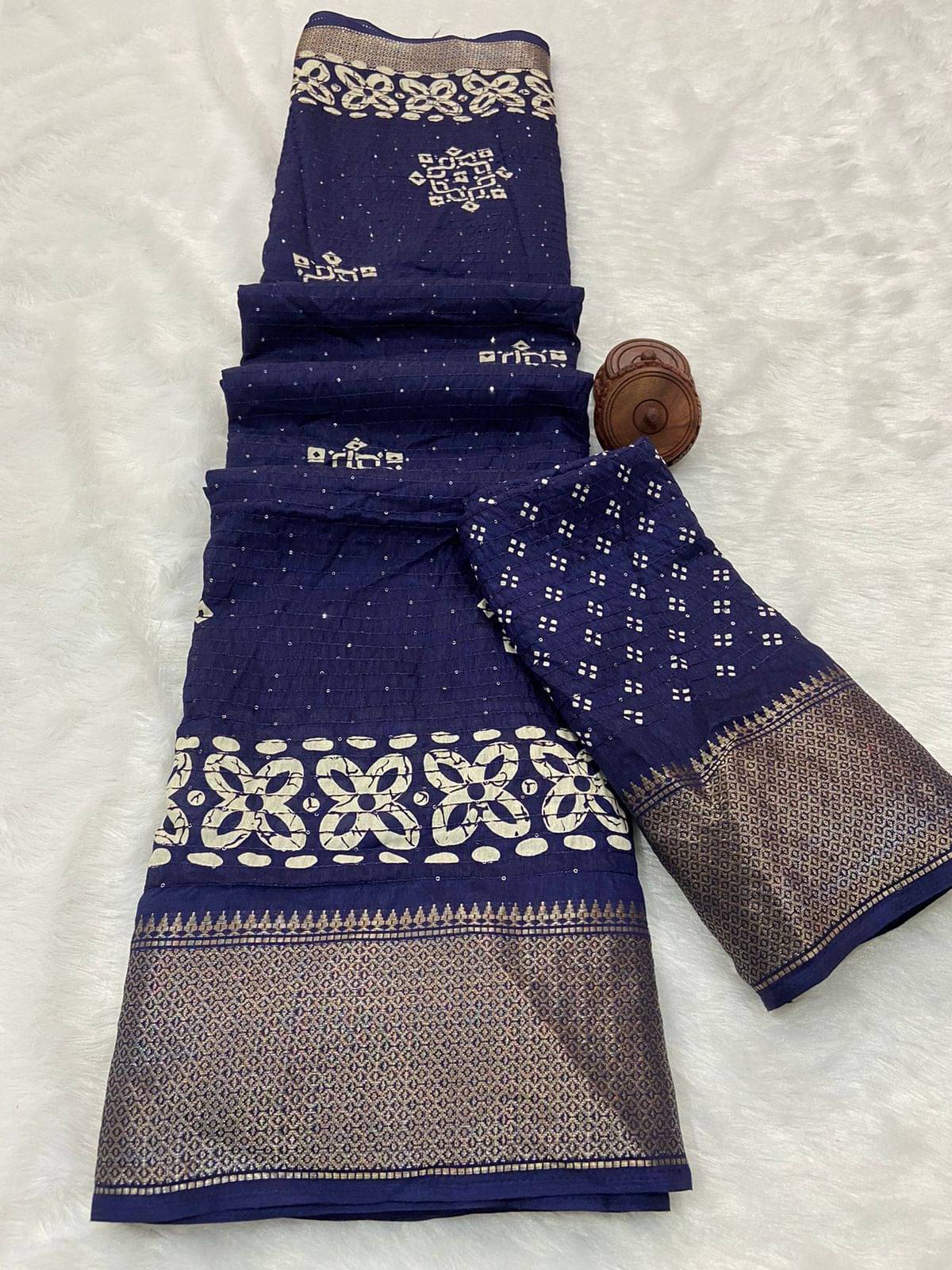 Bhuwal Fashion Art Silk Printed Saree With Unstitched Blouse Piece ( Blue ) Bhuwal Fashion Art Silk Printed Saree With Unstitched Blouse Piece ( Blue )