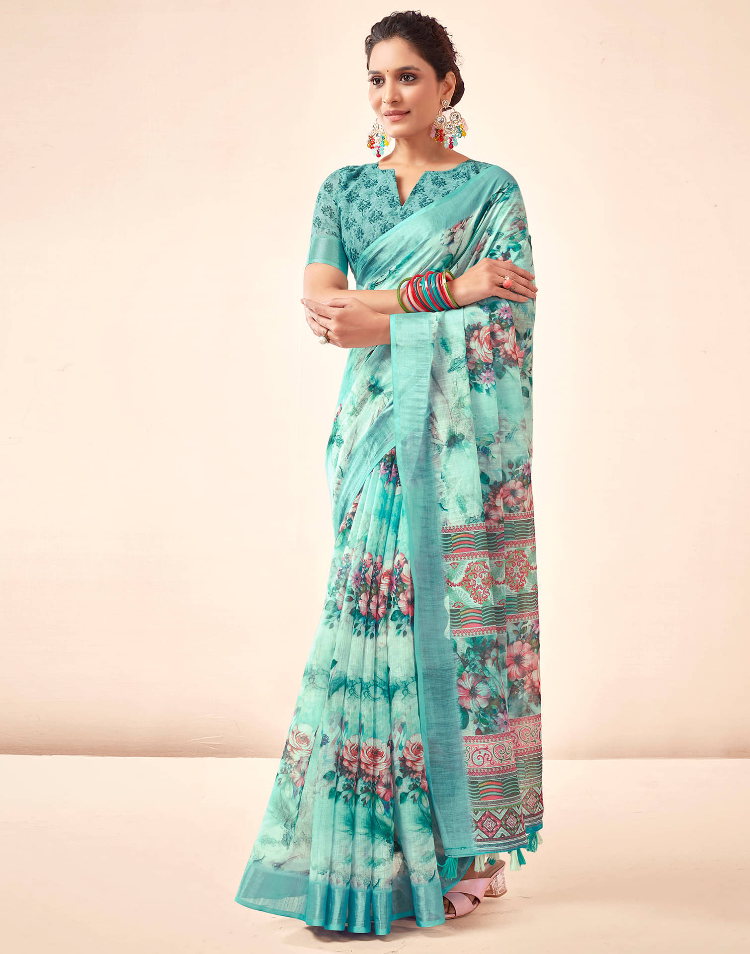 Samah Linen Printed Saree With Unstitched Blouse Piece ( Turquoise ) Samah Linen Printed Saree With Unstitched Blouse Piece ( Turquoise )