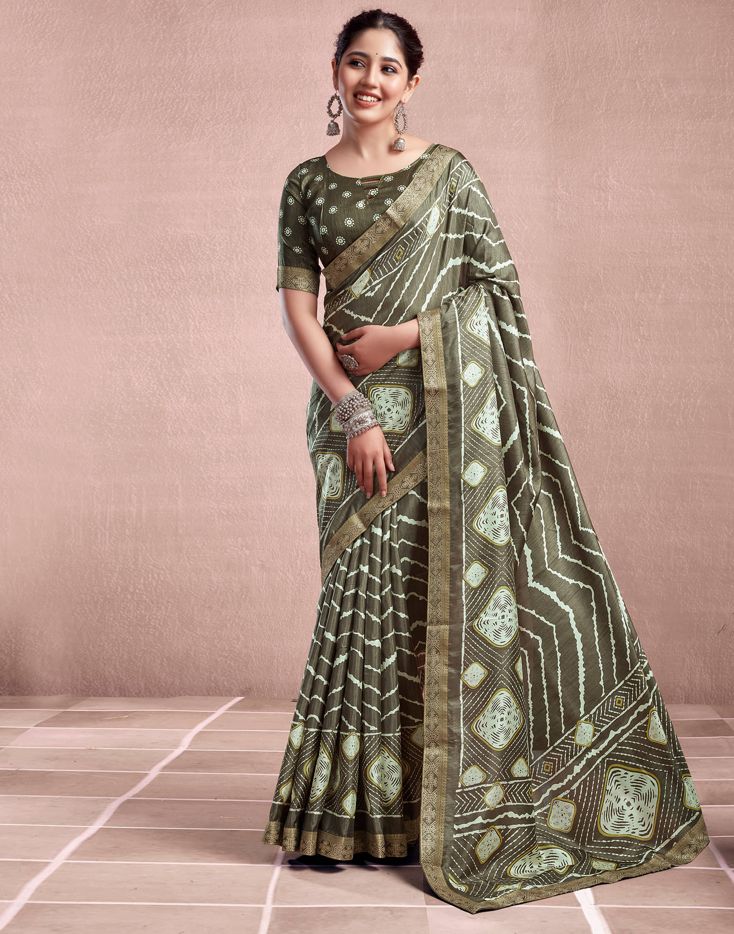     			Samah Silk Printed Saree With Unstitched Blouse Piece ( Khaki )