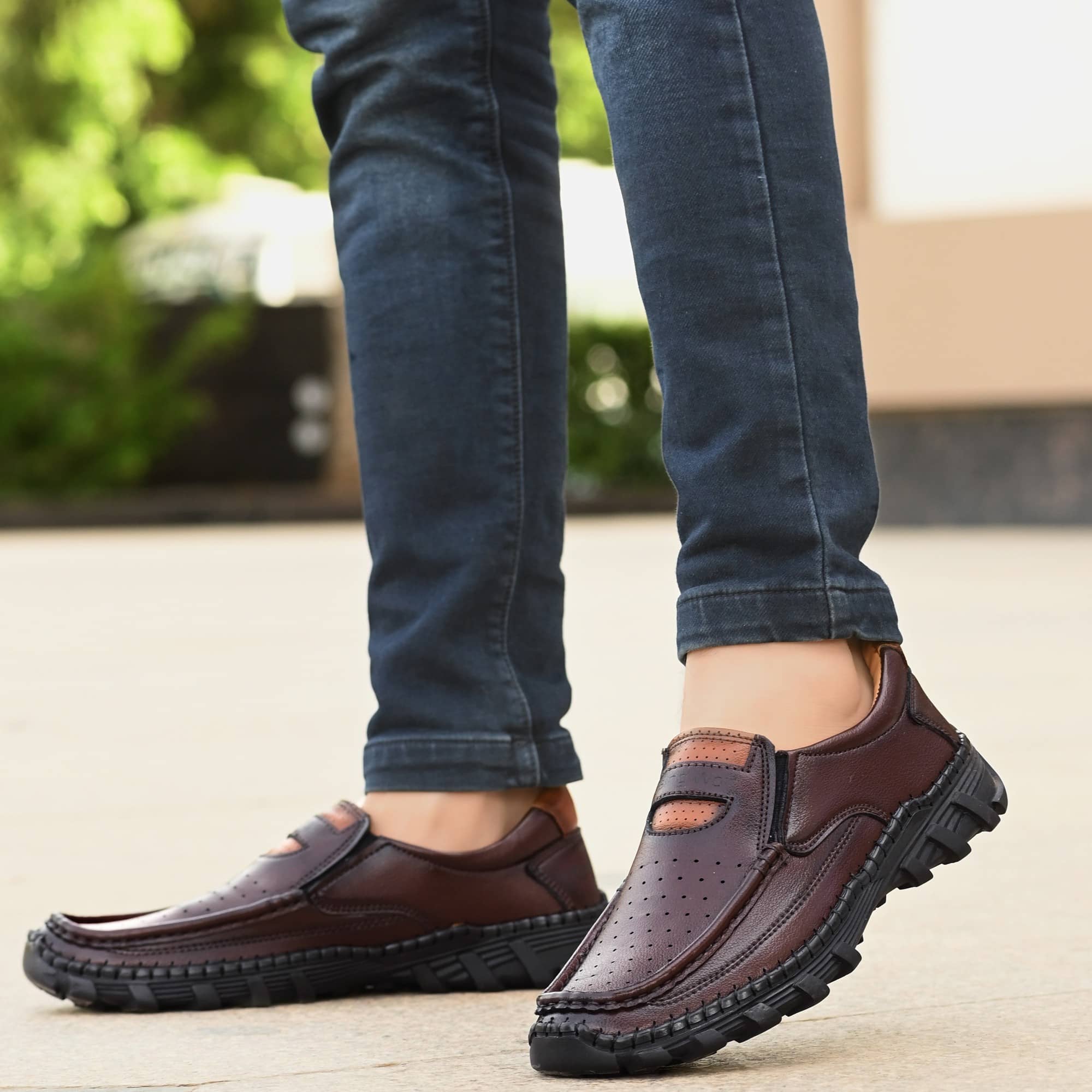 Rising Wolf 7088-Black Black Men's Slip-on Shoes - Casual Shoes | Buy online on ZillyBuy