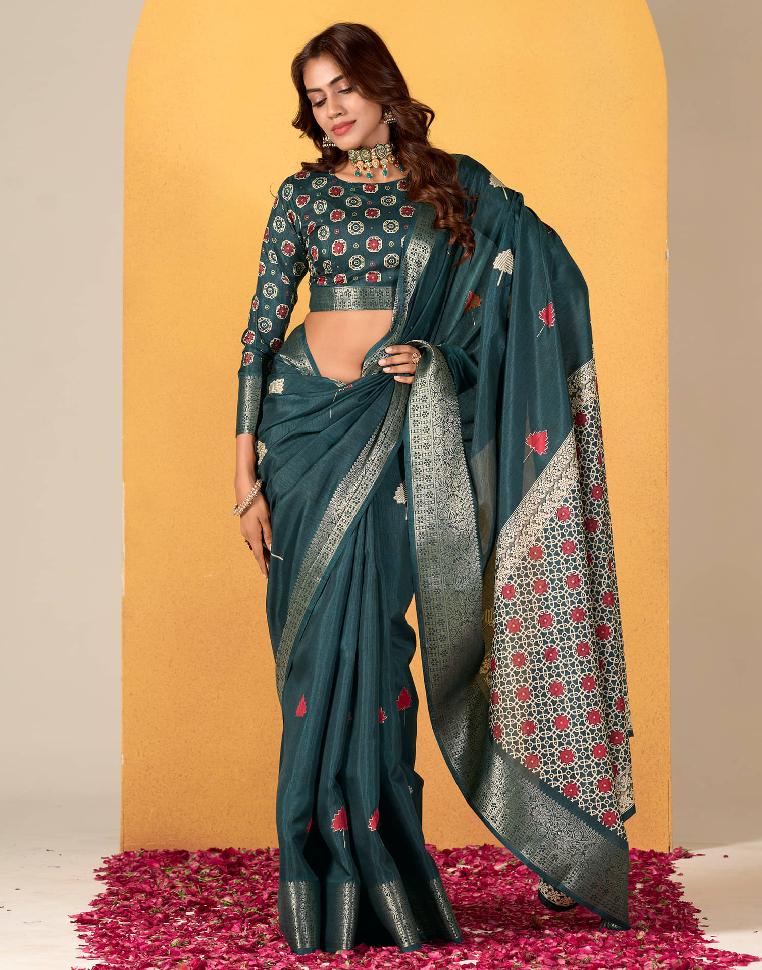     			Samah Silk Printed Saree With Unstitched Blouse Piece ( Green )