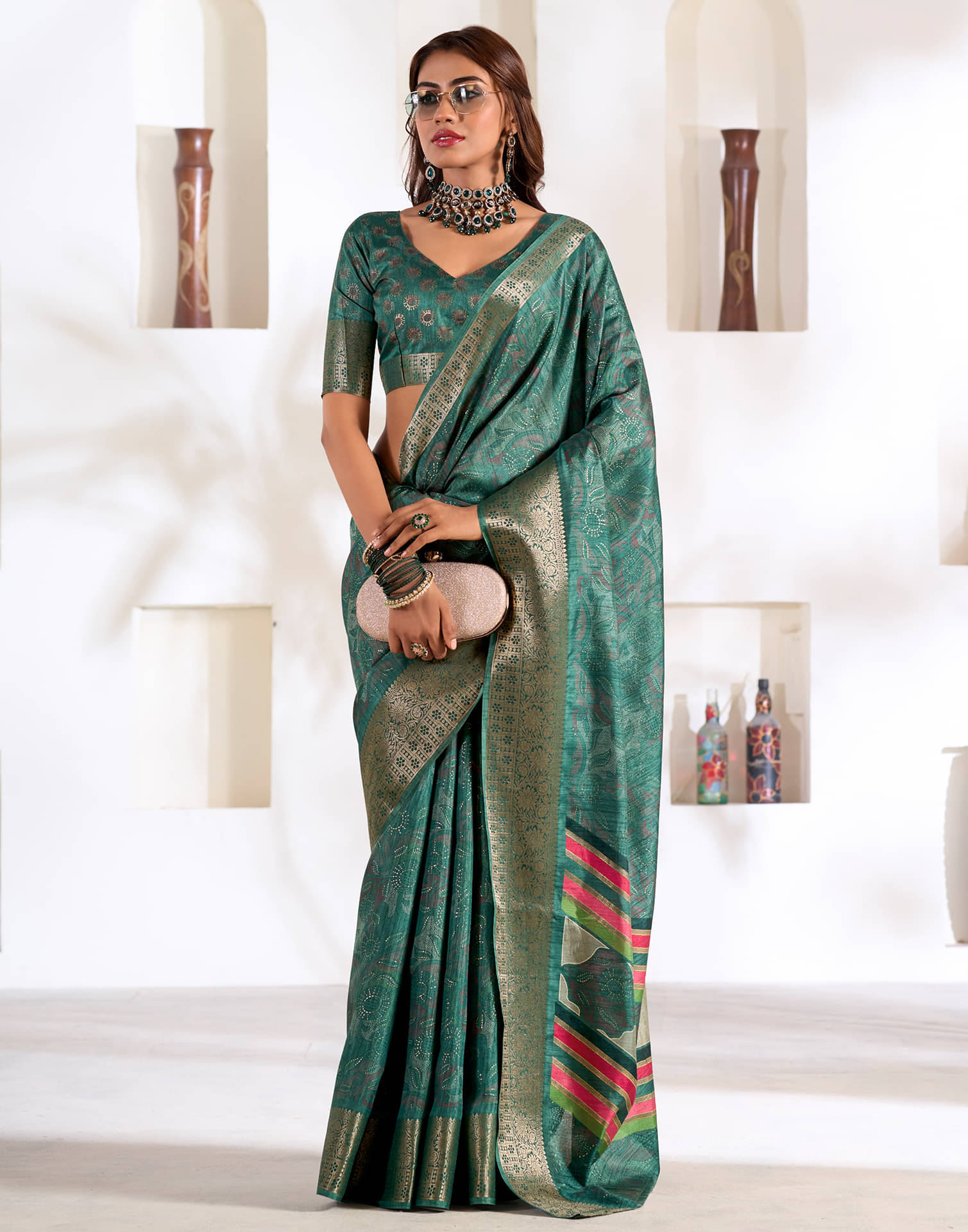 Samah Silk Printed Saree With Unstitched Blouse Piece ( Green ) Samah Silk Printed Saree With Unstitched Blouse Piece ( Green )