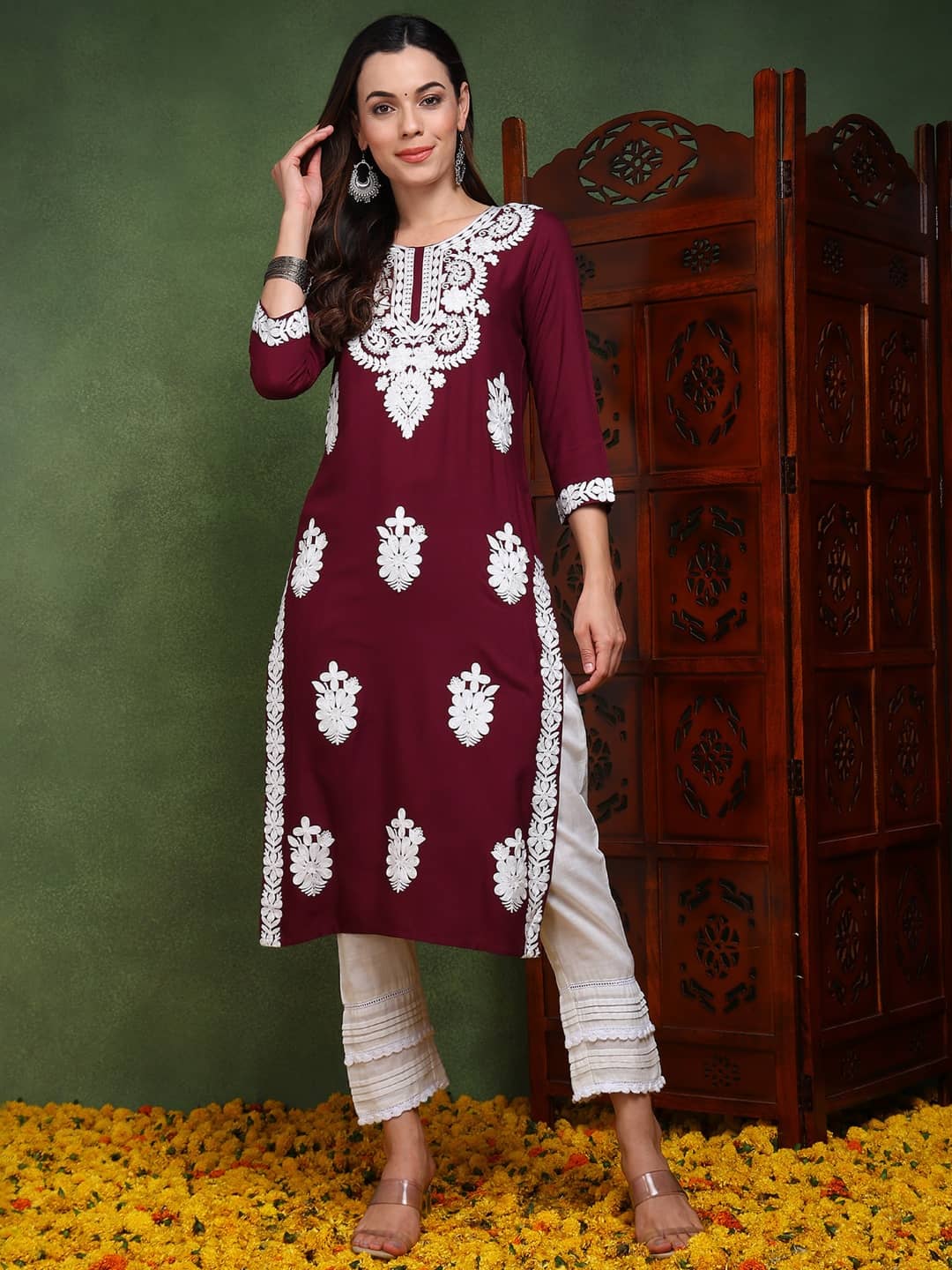 Vaamsi Rayon Embroidered Straight Women's Kurti - Burgundy ( Pack of 1 ) - Kurtis, Tunics | Buy online on ZillyBuy