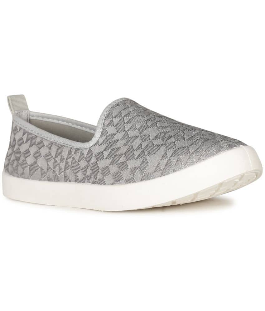 Bata - Gray Women's Running Shoes - Sports Shoes | Buy online on ZillyBuy