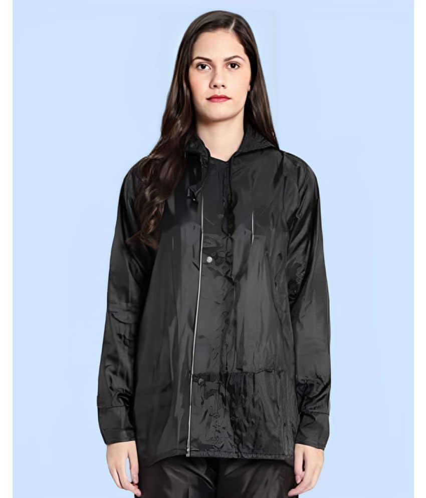PP Kurtis Long Raincoat - Black