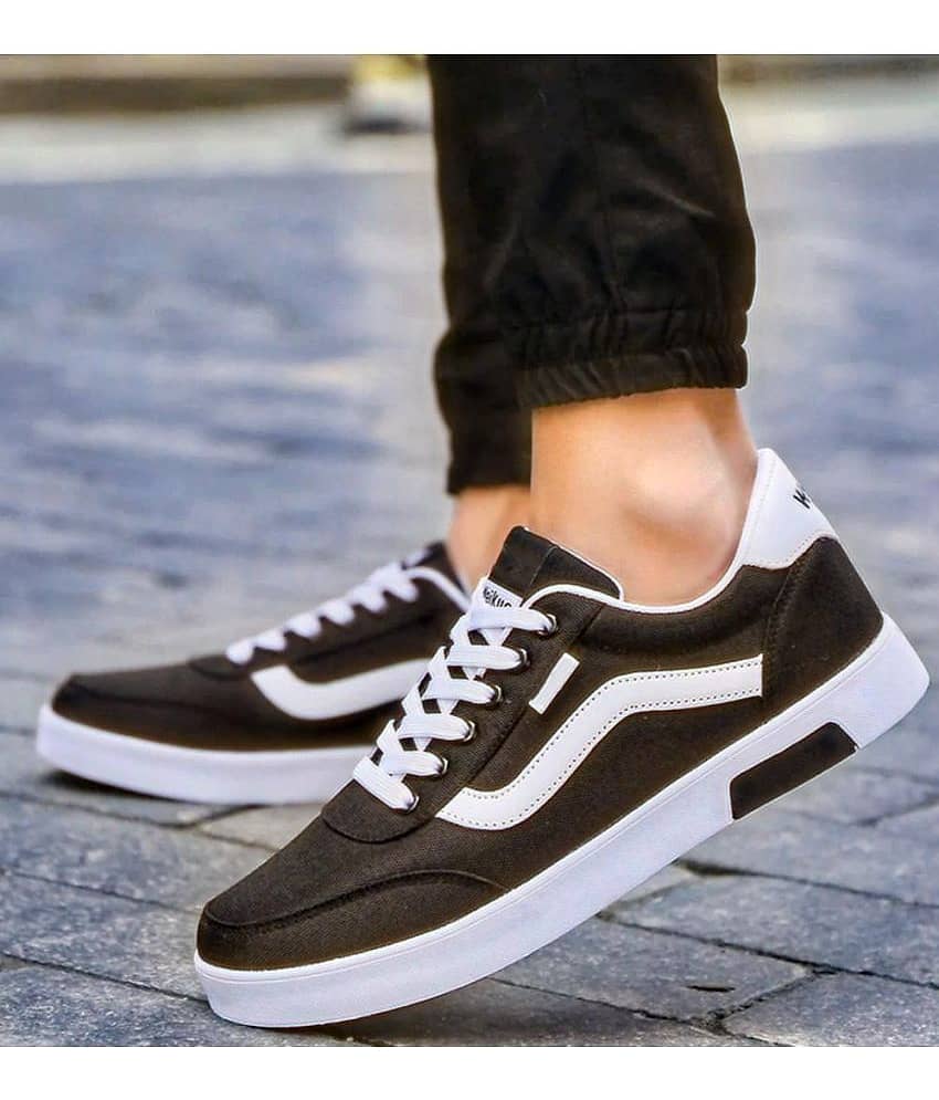 Magnolia Black Men's Lifestyle Shoes - Casual Shoes | Buy online on ZillyBuy