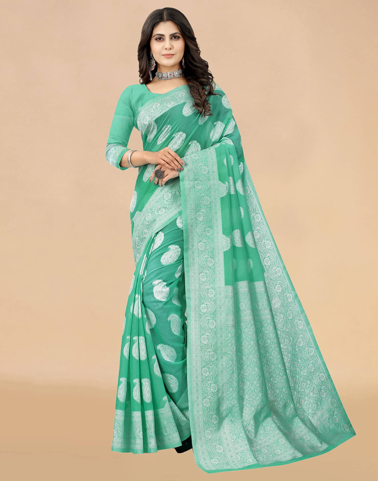 Satrani Cotton Blend Self Design Saree With Unstitched Blouse Piece ( Green ) Satrani Cotton Blend Self Design Saree With Unstitched Blouse Piece ( Green )