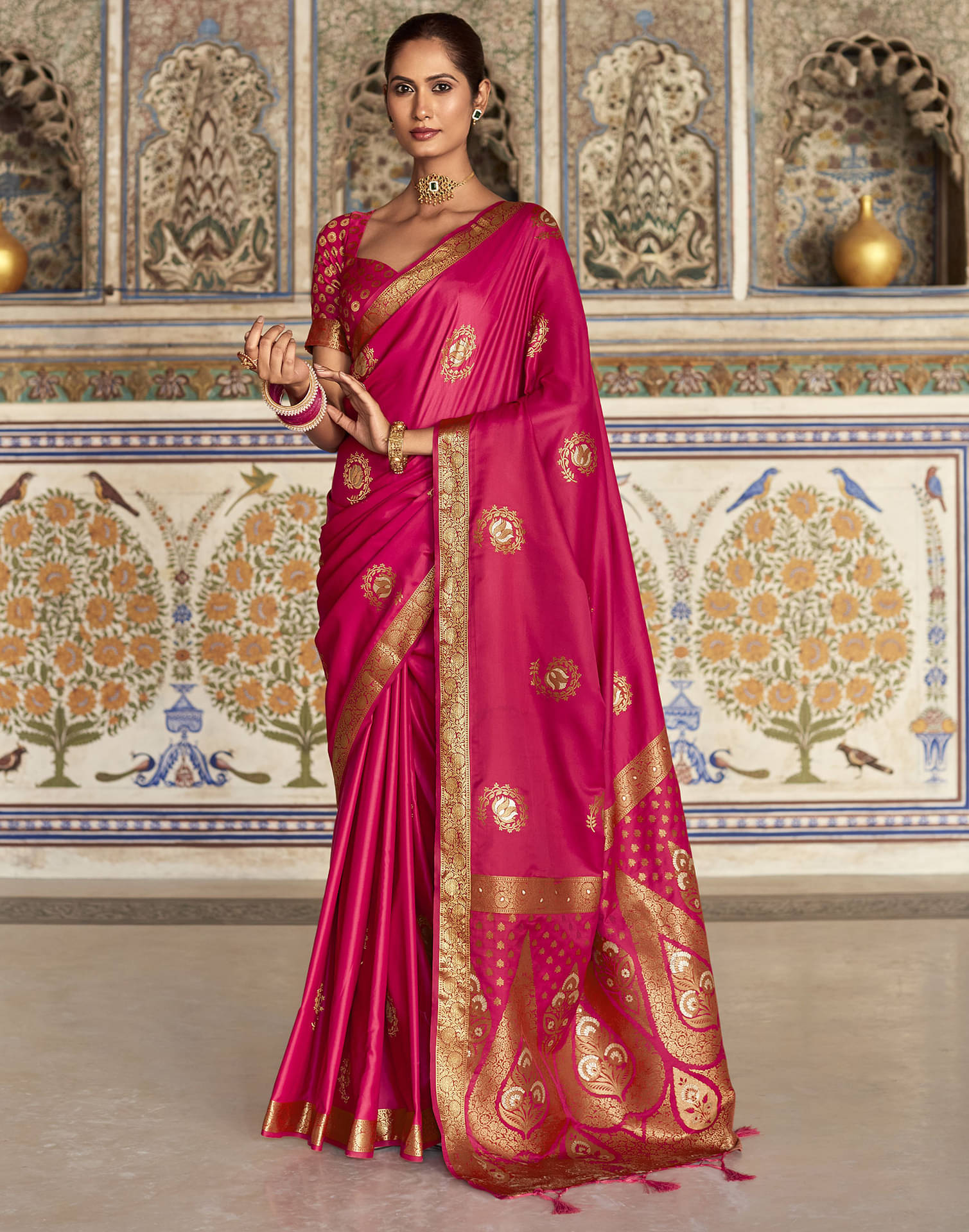     			Satrani Silk Woven Saree With Unstitched Blouse Piece ( Rani )