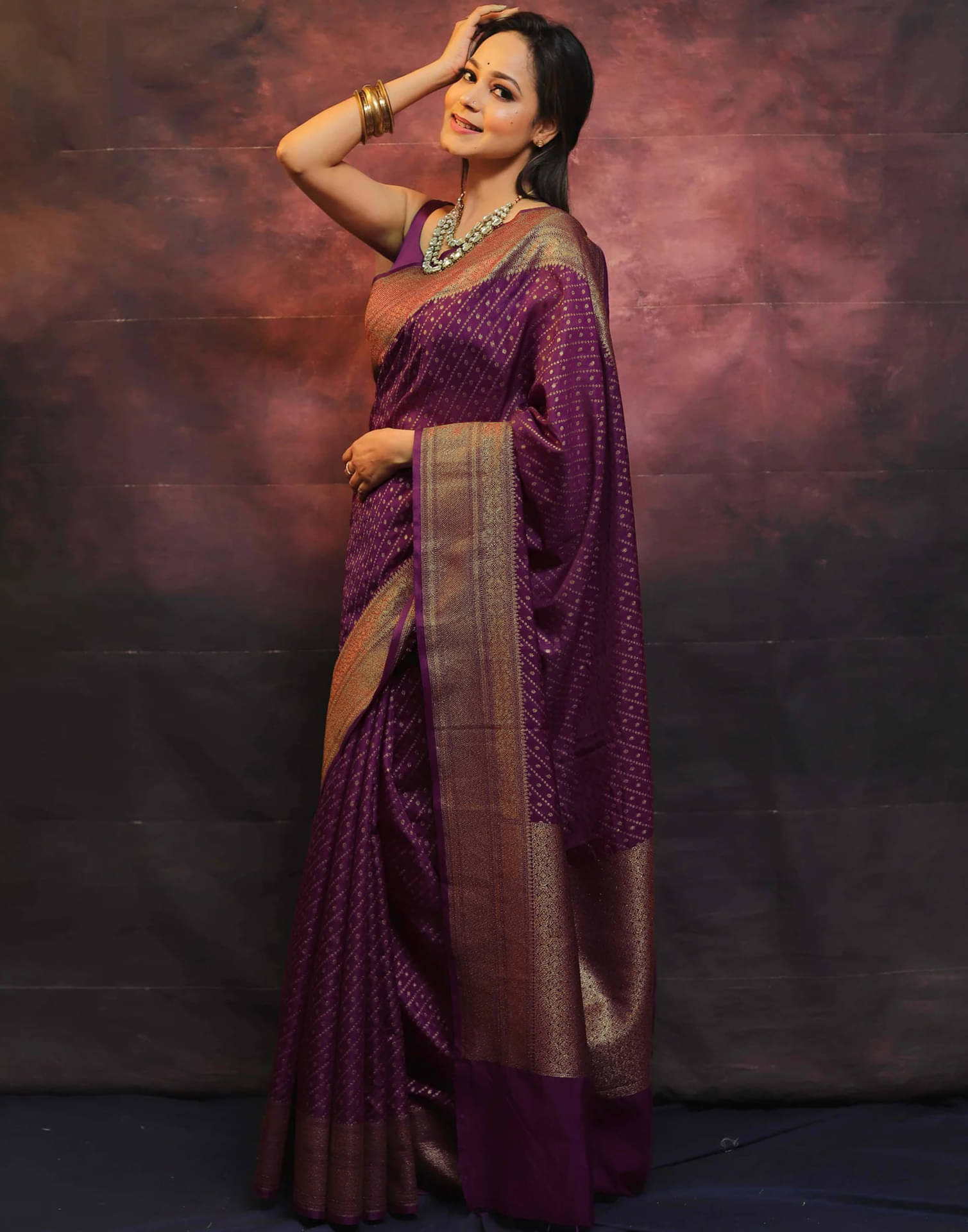 Satrani Silk Woven Saree With Unstitched Blouse Piece ( Magenta )     			Satrani Silk Woven Saree With Unstitched Blouse Piece ( Magenta )