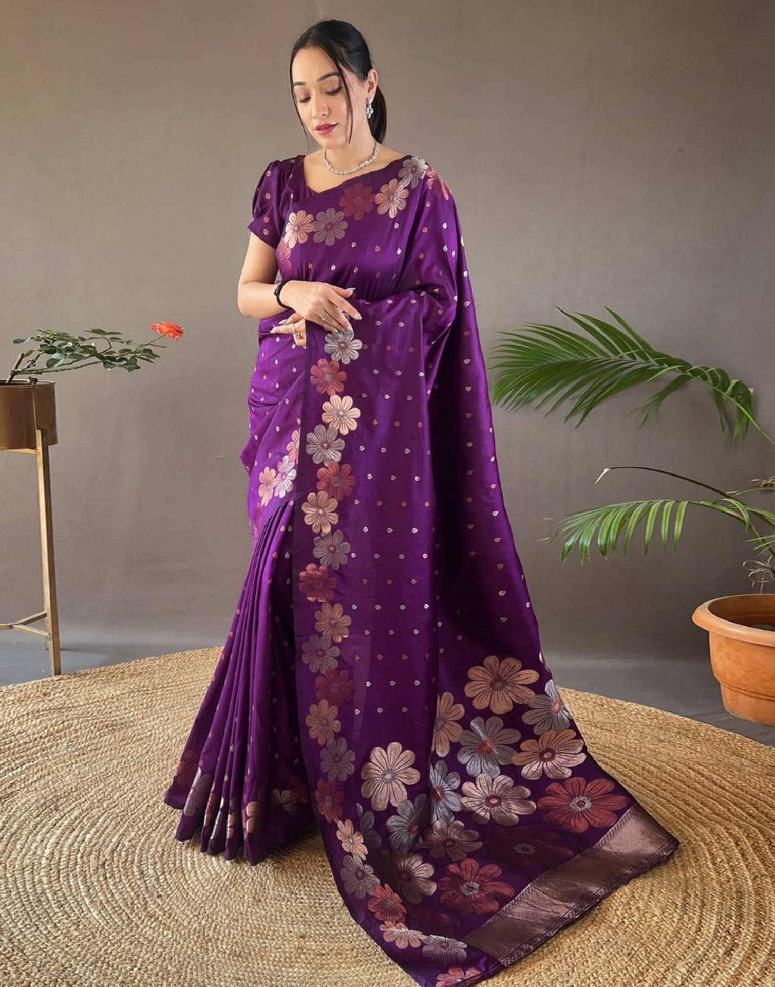     			Satrani Silk Woven Saree With Unstitched Blouse Piece ( Magenta )