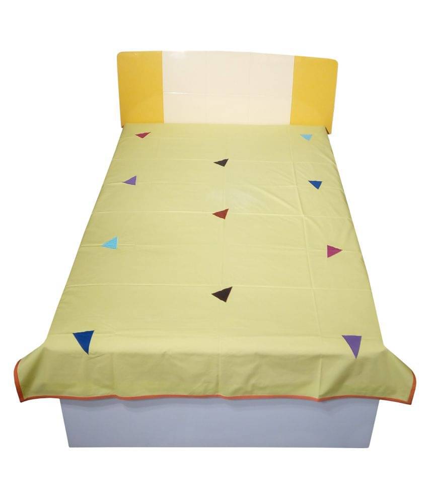 HUGS N RUGS Cotton 1 Single Bedsheet without Pillow cover ( Yellow )     			HUGS N RUGS Cotton 1 Single Bedsheet without Pillow cover ( Yellow )