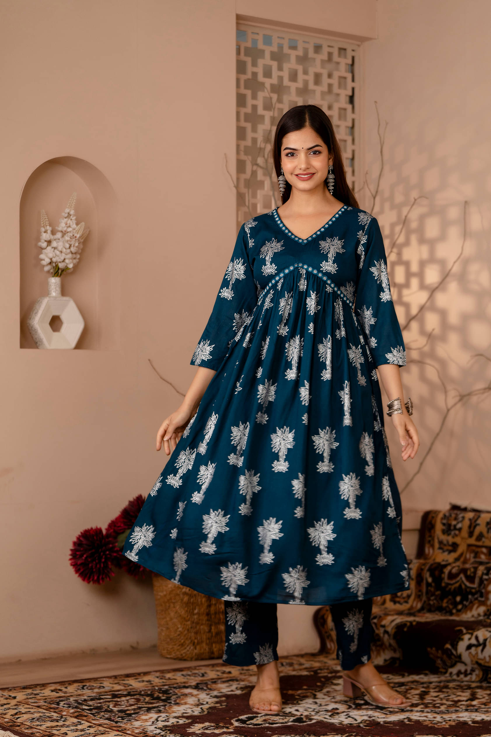     			Glorious Rayon Printed Kurti With Pants Women's Stitched Salwar Suit - Blue ( Pack of 1 )