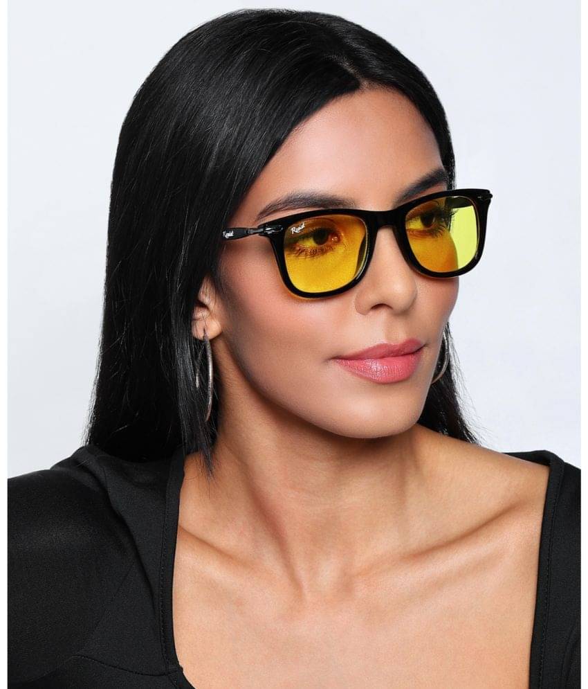     			RESIST EYEWEAR Black Rectangular Sunglasses ( Pack of 1 )